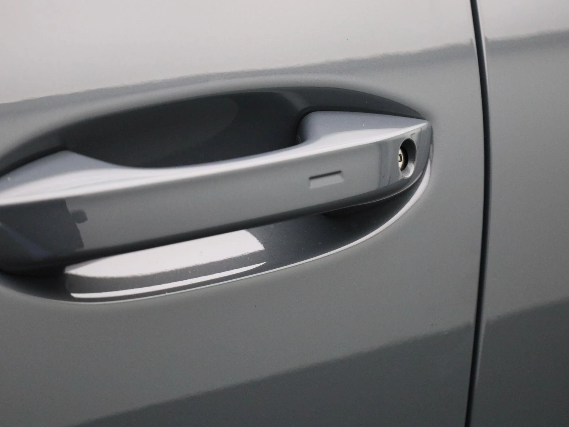 Volkswagen-Tiguan-image-15