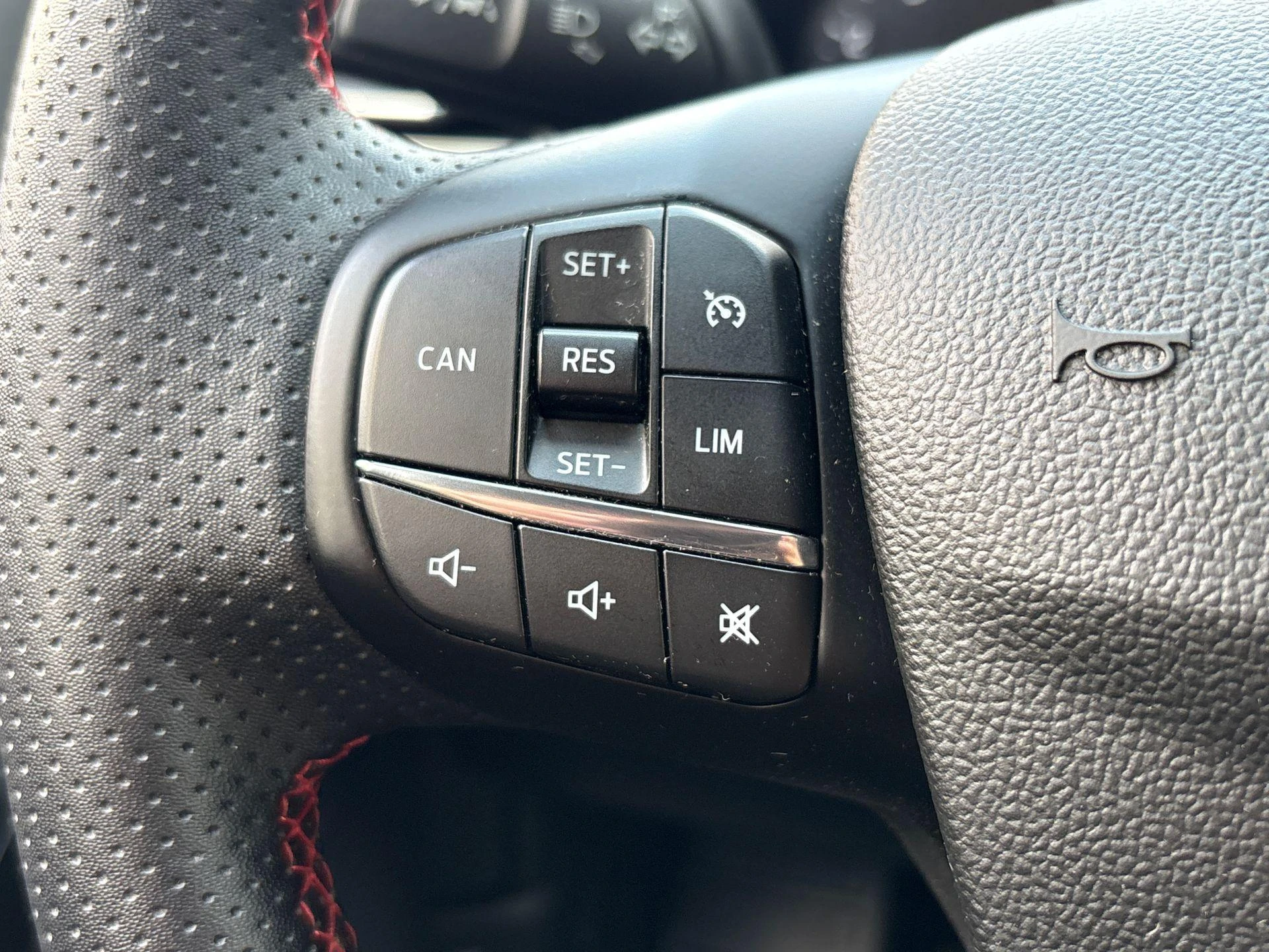 Ford-Focus-image-5