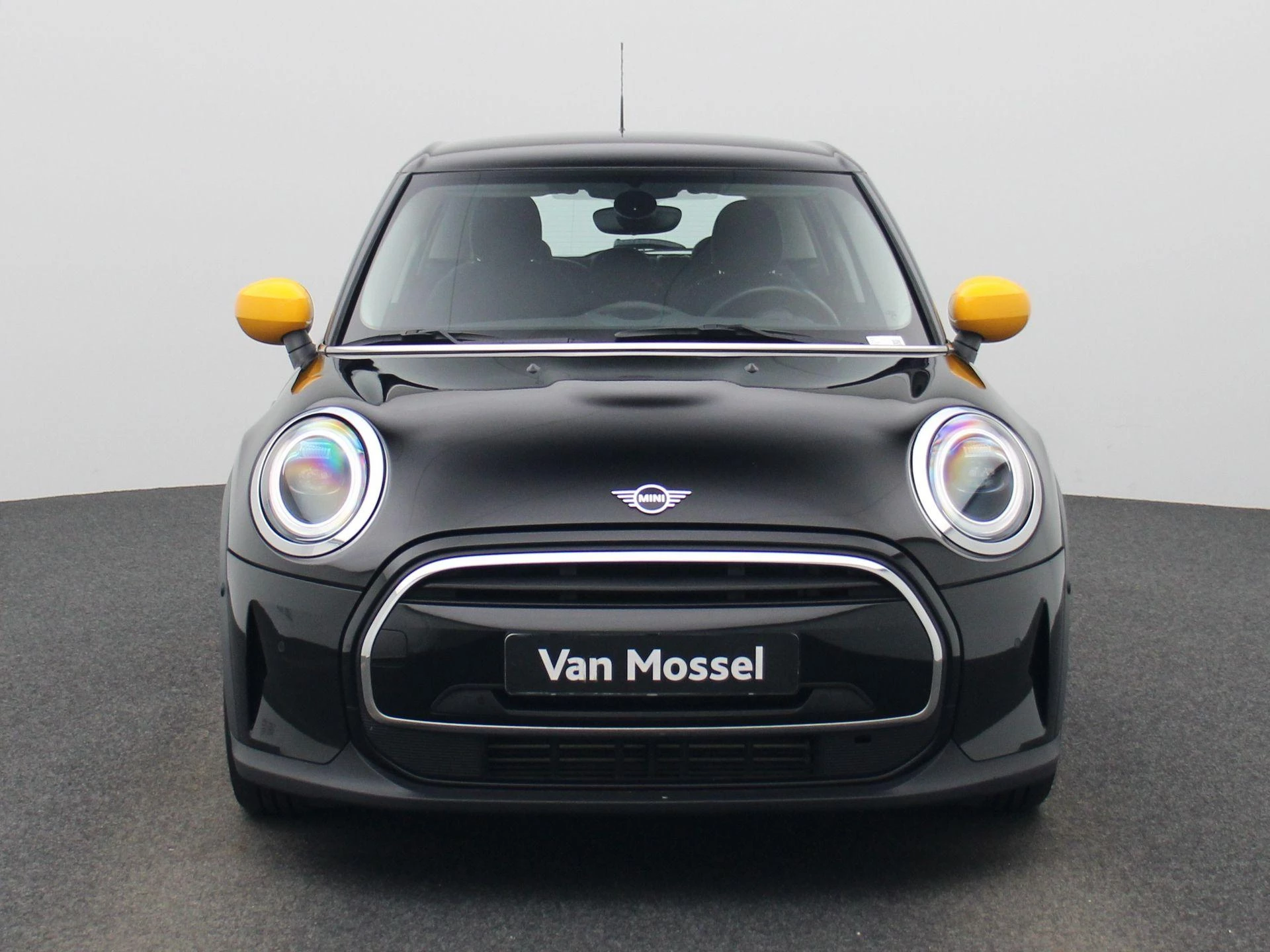 MINI-One-image-2