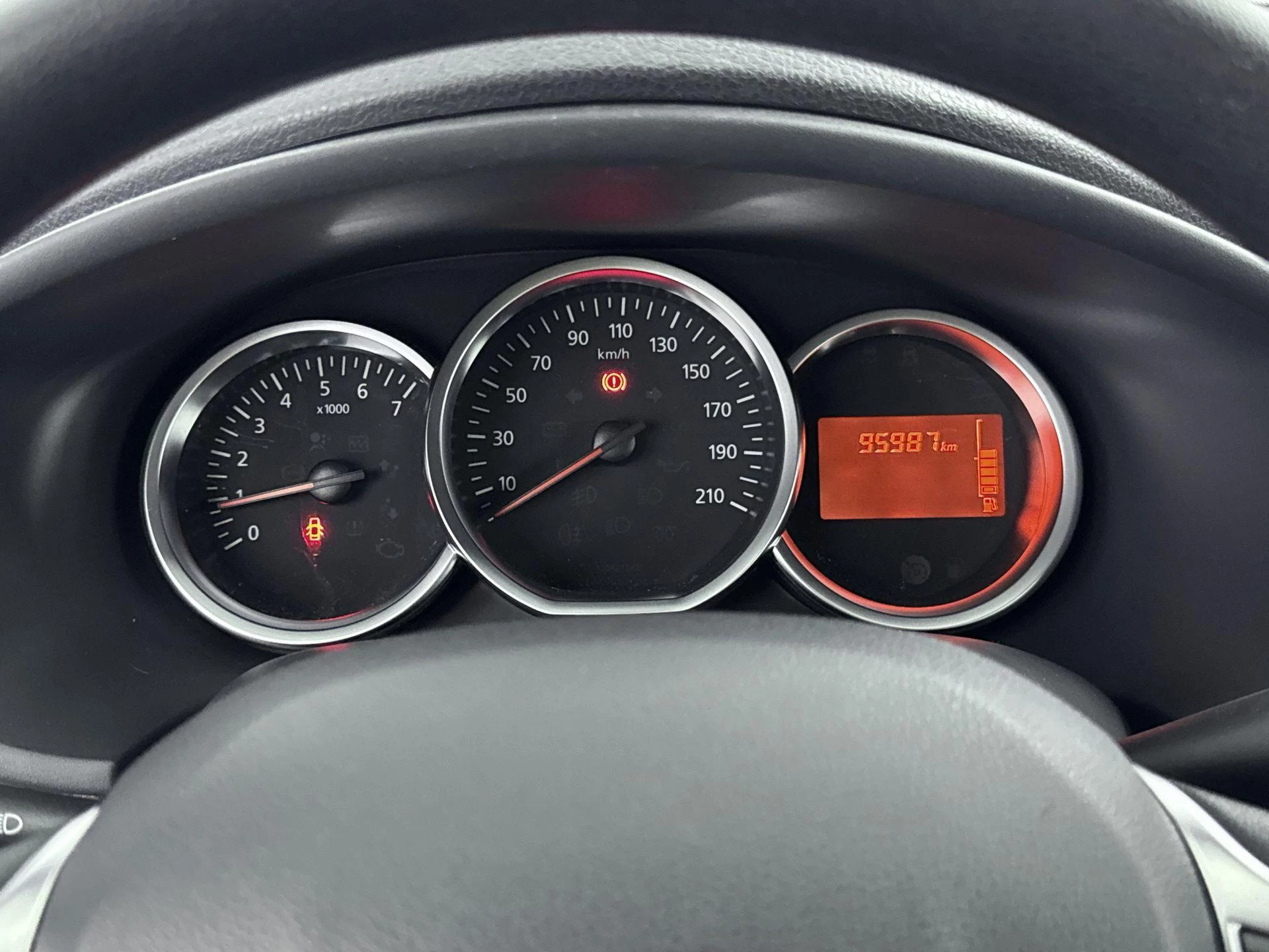 Dacia-Sandero-image-11