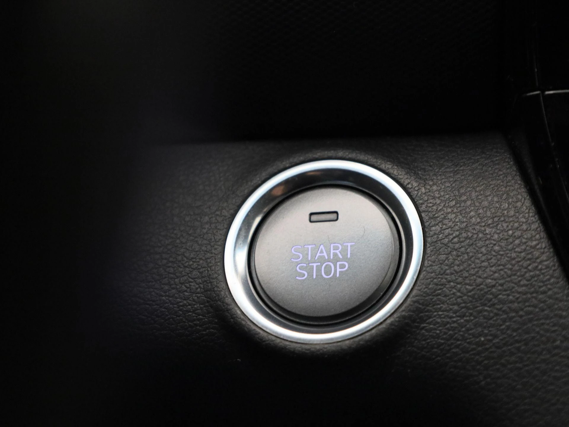 Hyundai-IONIQ-image-24
