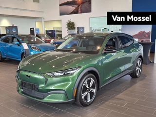 Ford Mustang Mach-E Standard RWD 75 kWh