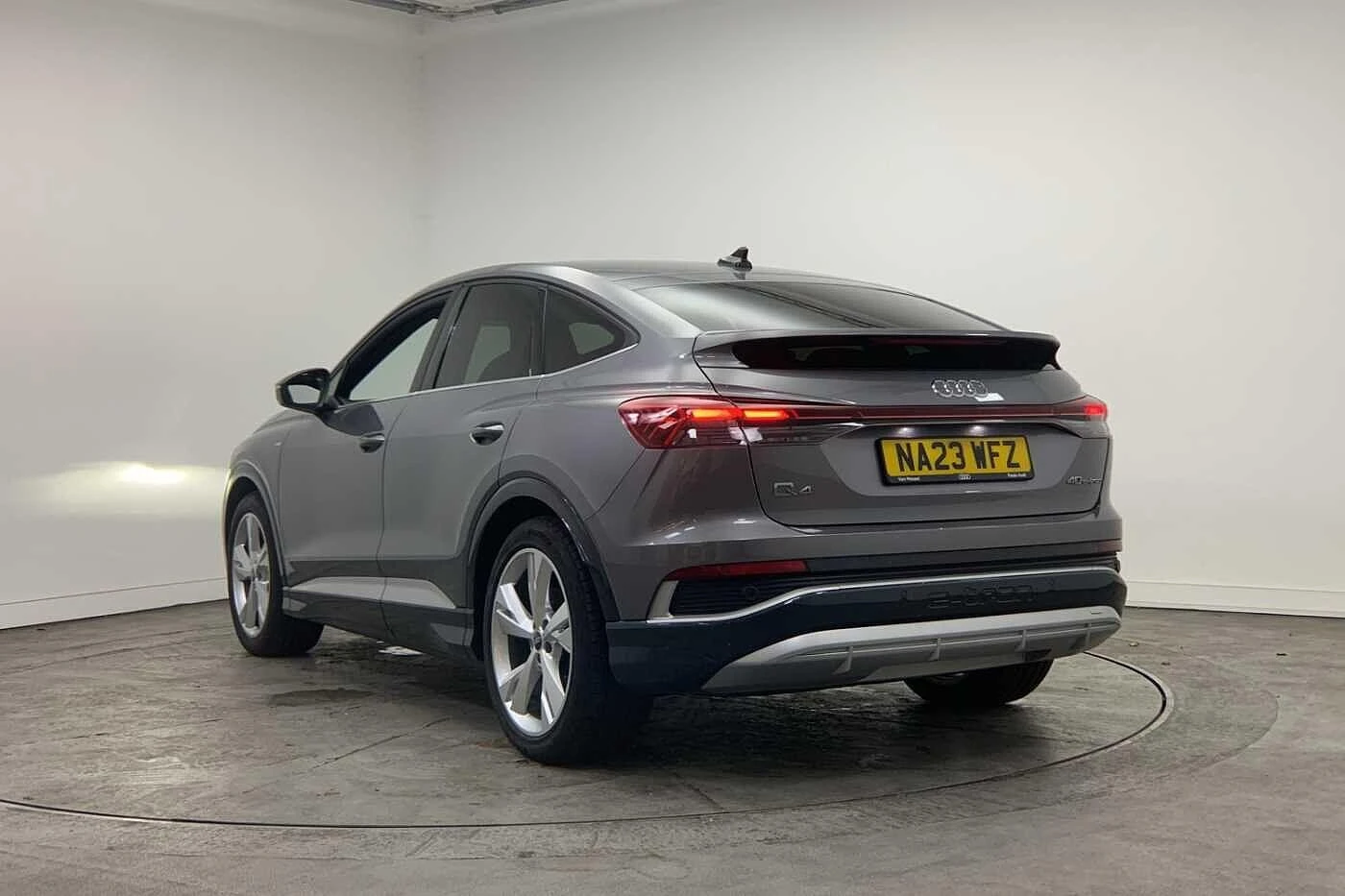Audi-Q4 Sportback e-tron-image-2