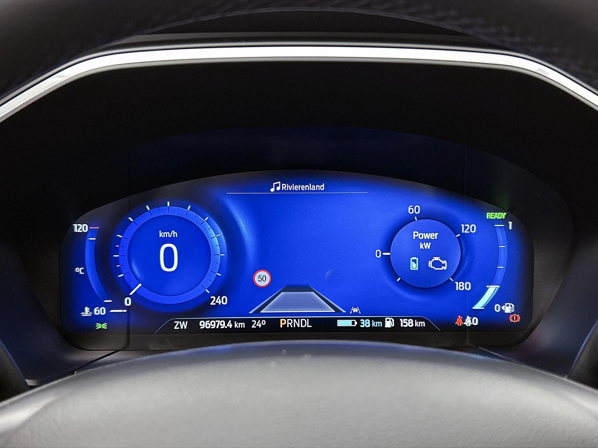 Ford-Kuga-image-21