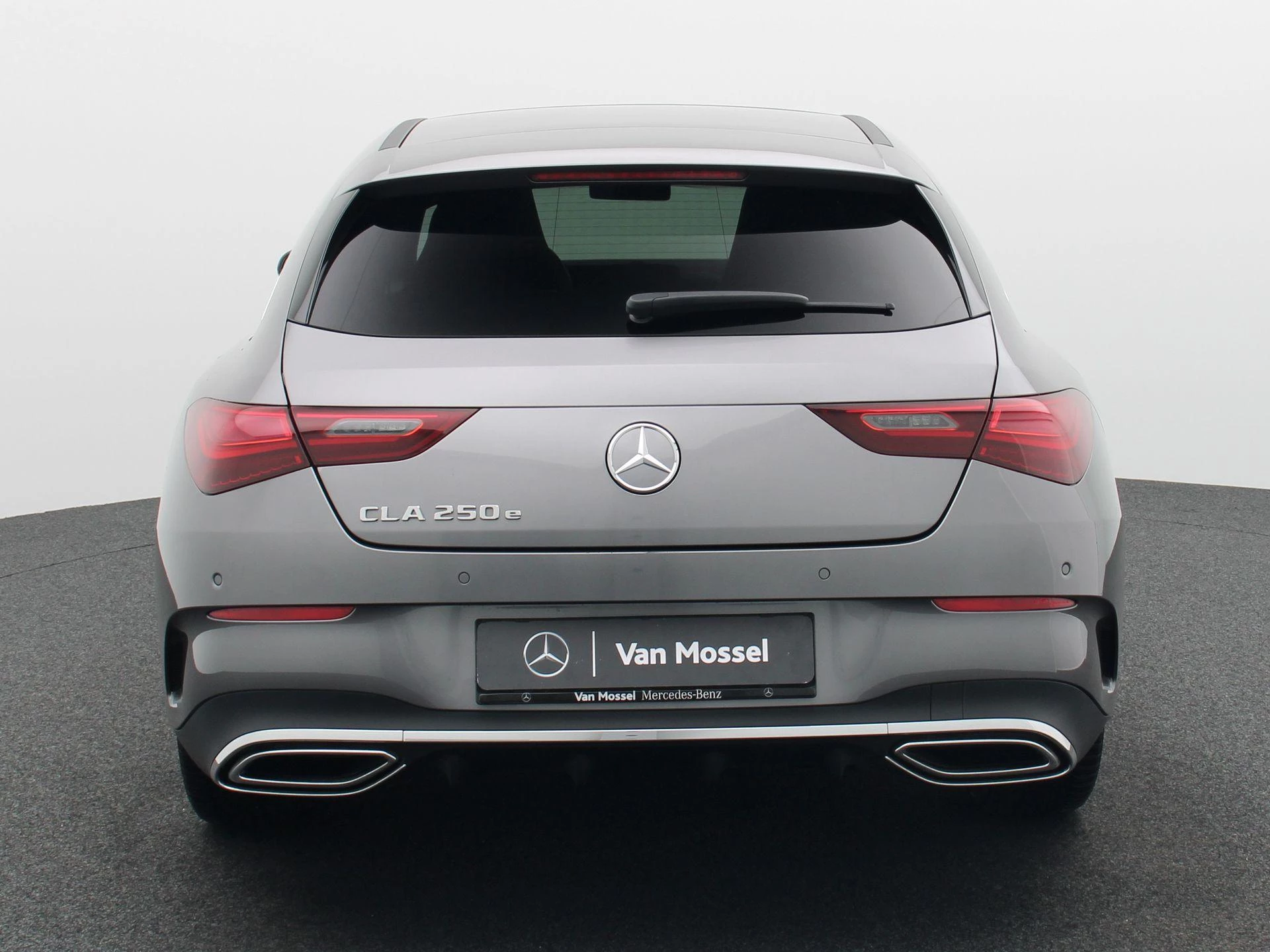 Mercedes-Benz CLA 250 e AMG Line Shooting Brake + MULTIBEAM LED + PANORAMISCH DAK + CARPLAY +