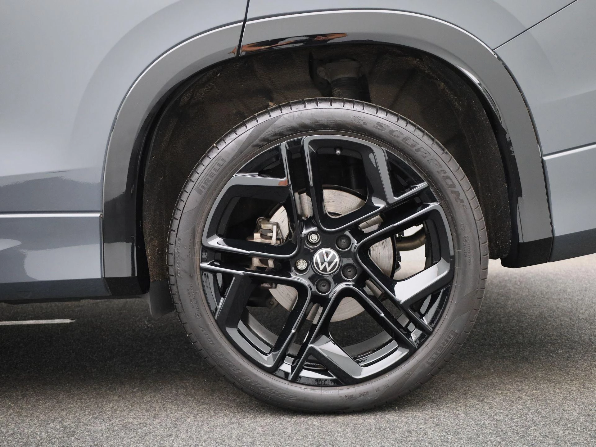 Volkswagen Tayron 1.5 eHybrid R-Line Edition