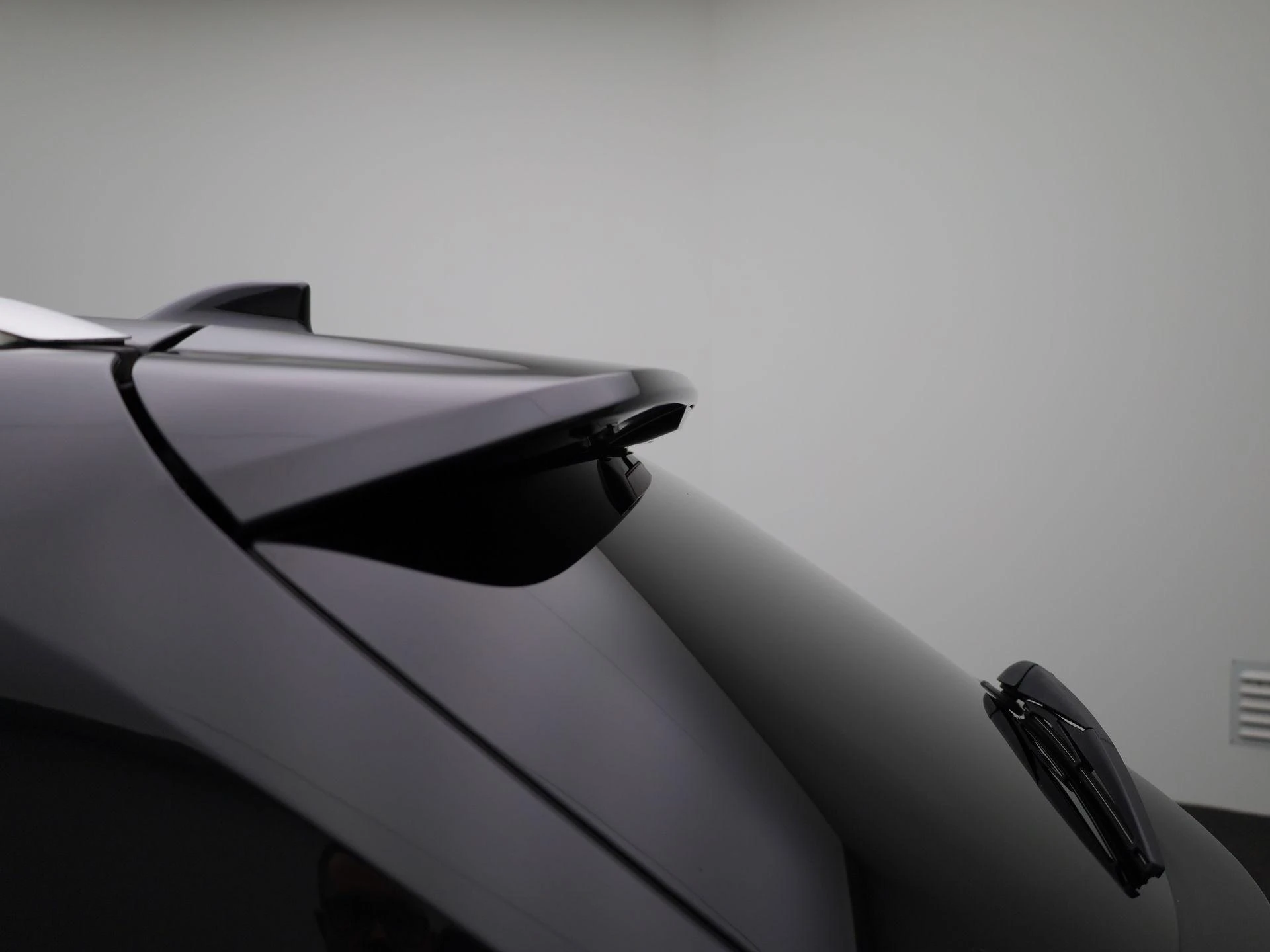 Suzuki-Swace-image-39