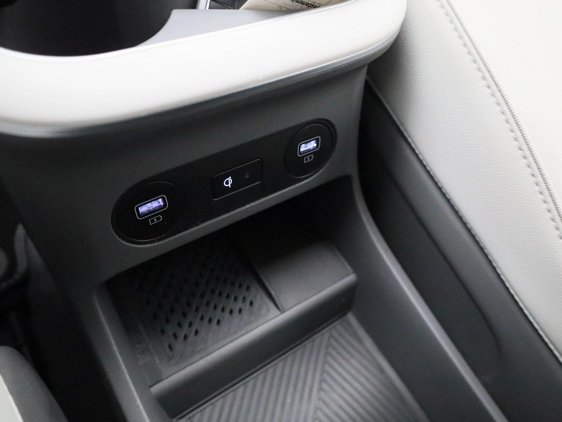 Hyundai-IONIQ 5-image-26