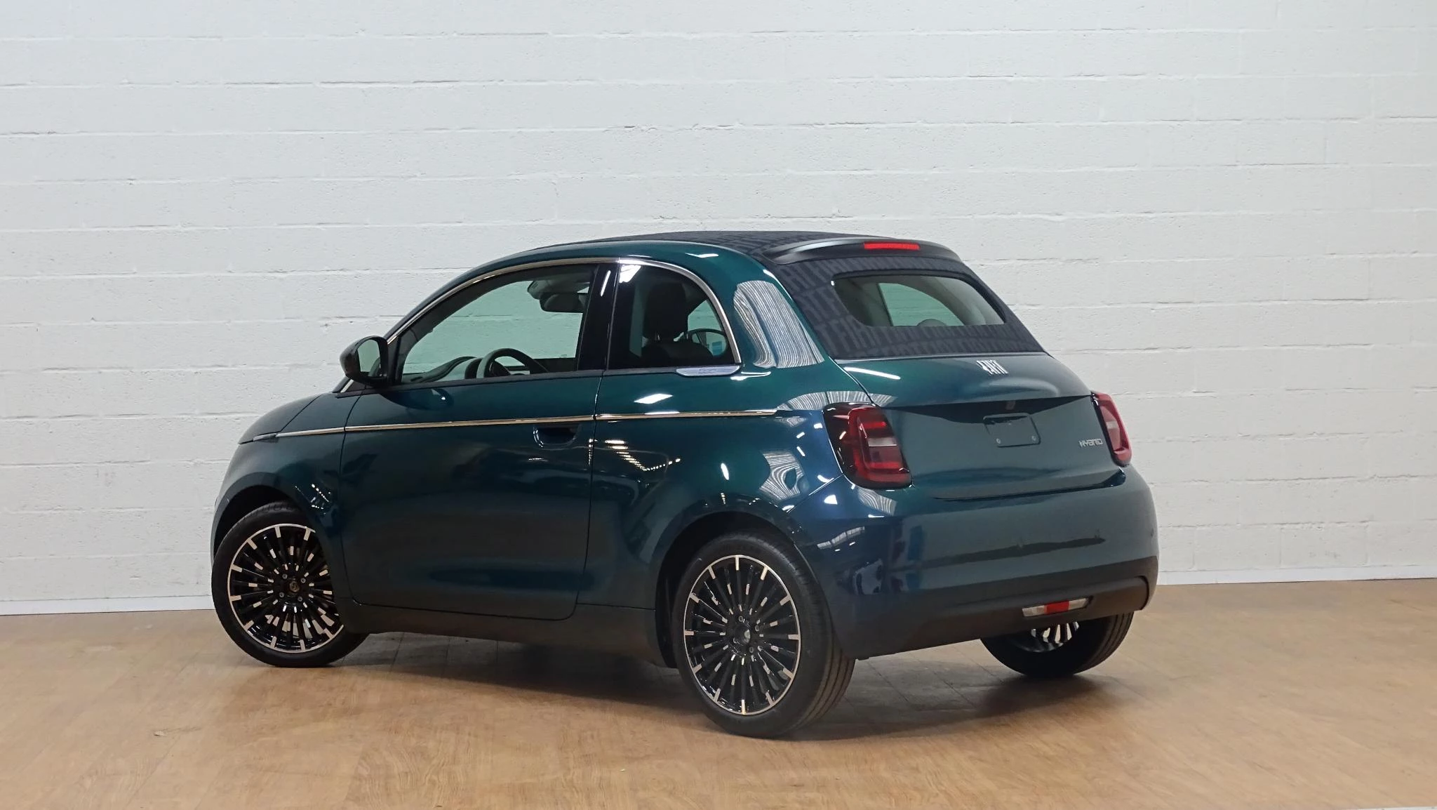Fiat 500C 1.0 Hybrid LA PRIMA cabrio