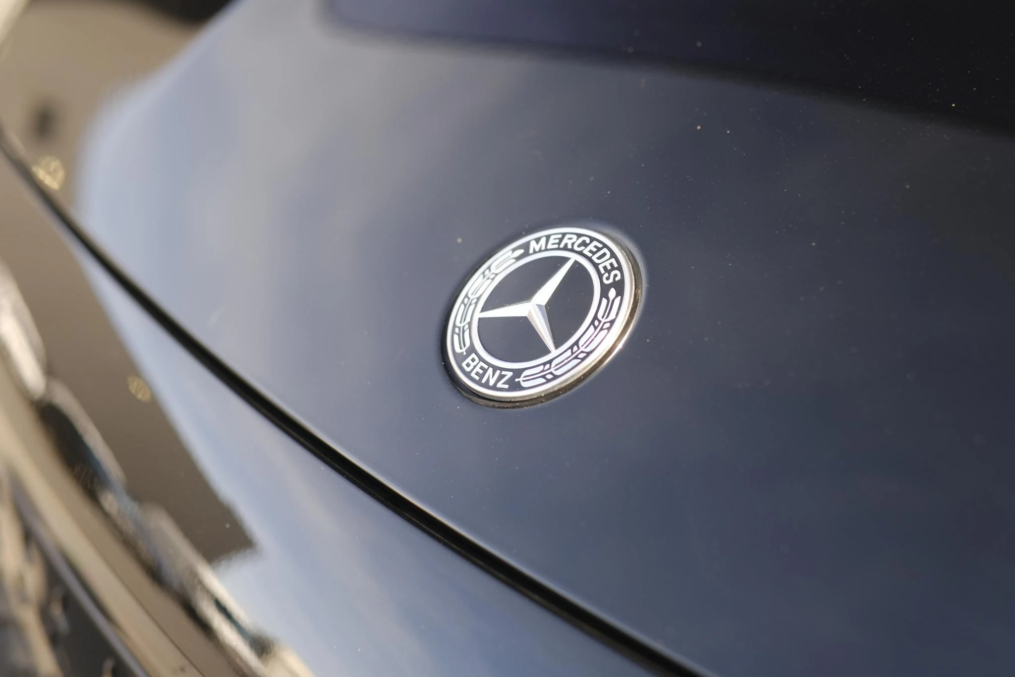Mercedes-Benz-EQB-image-30