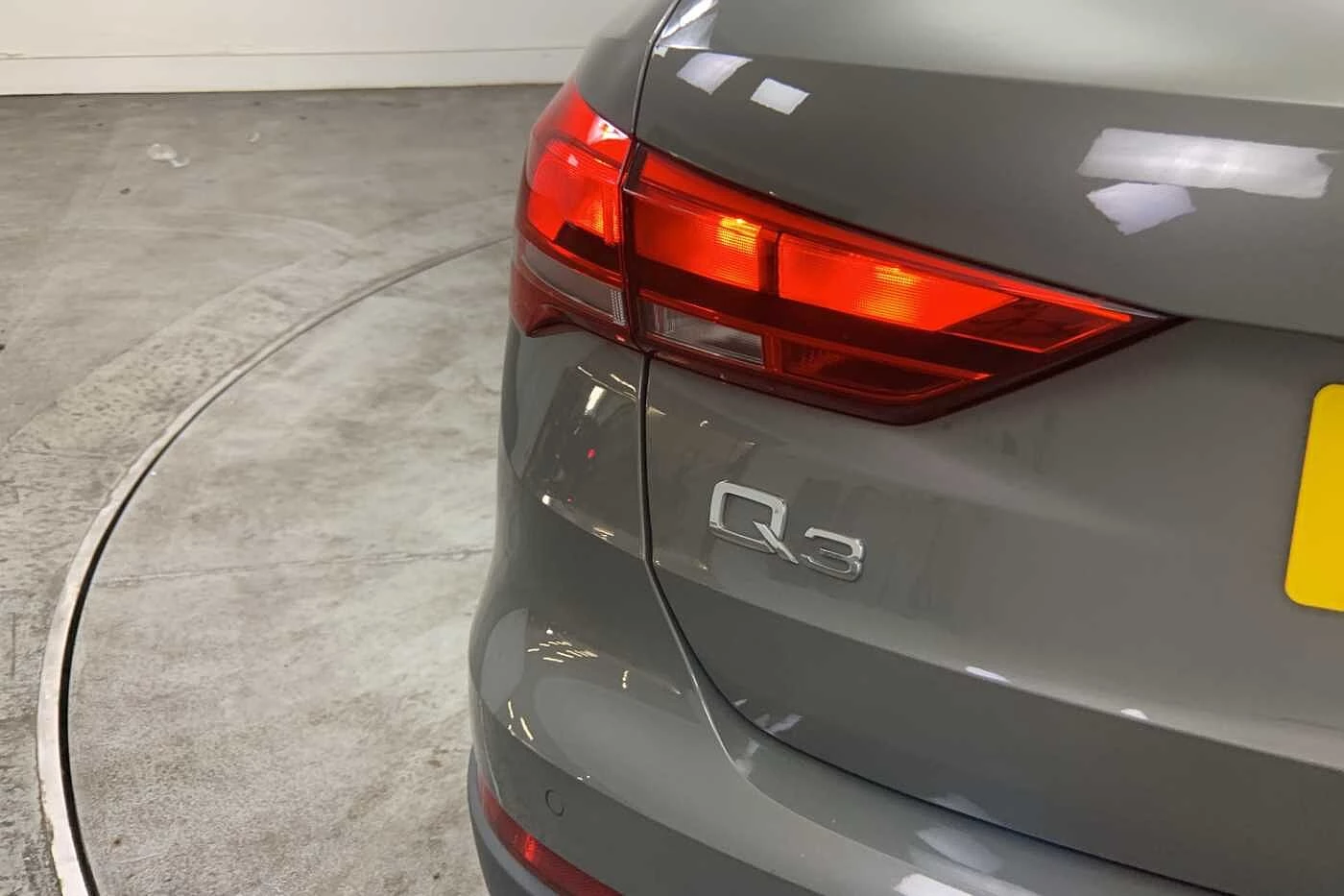 Audi-Q3-image-32