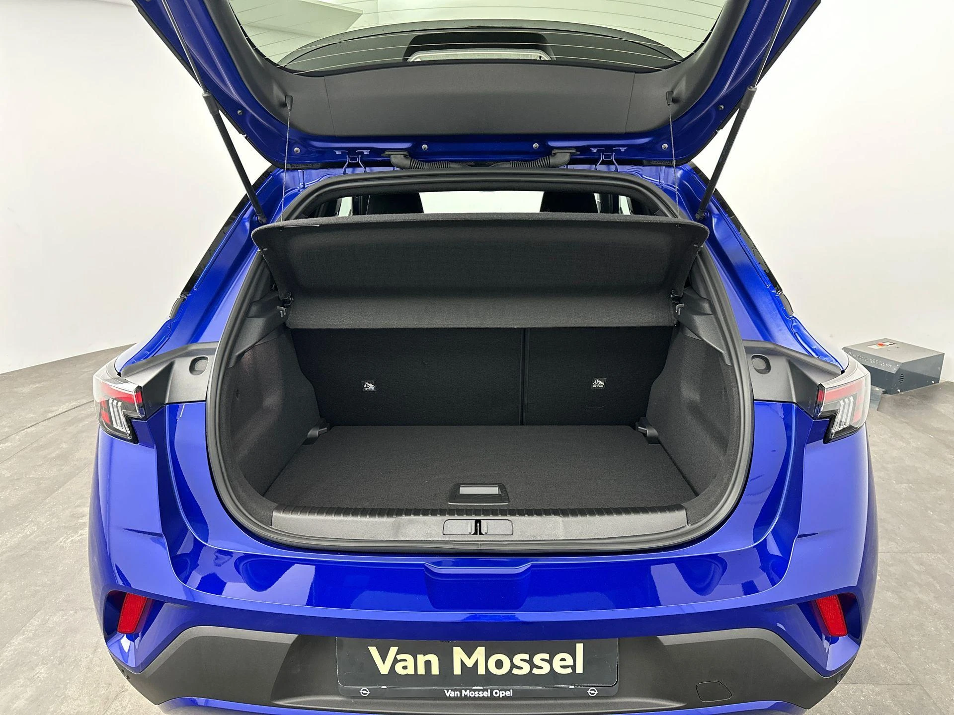 Opel-Mokka-e-image-27