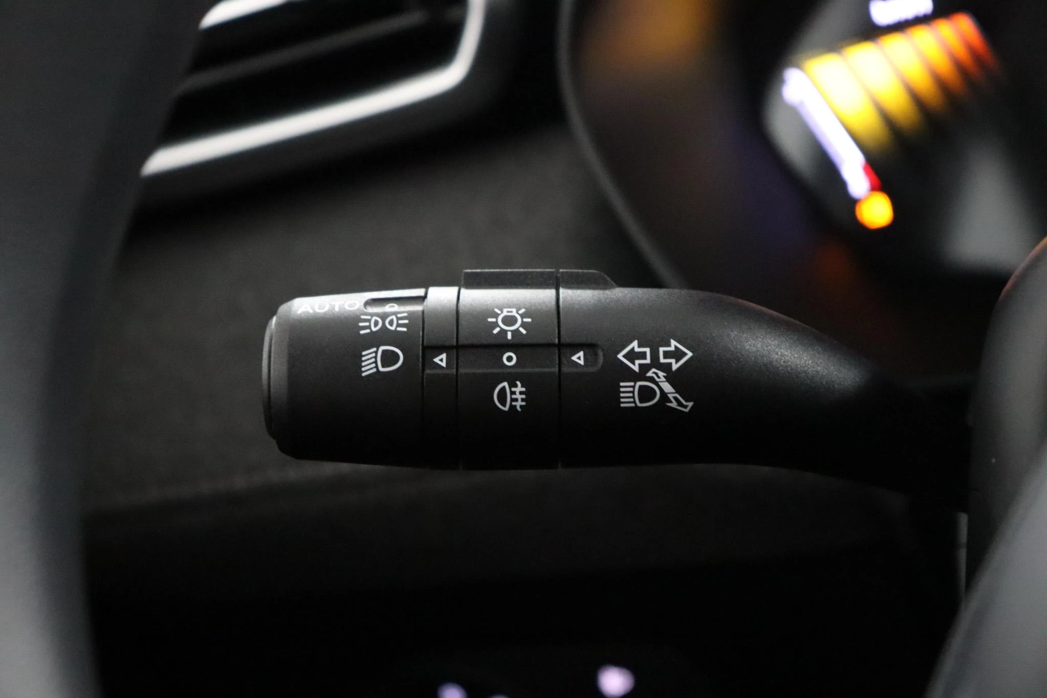 MG ZS 1.5 Hybrid+ Standard
