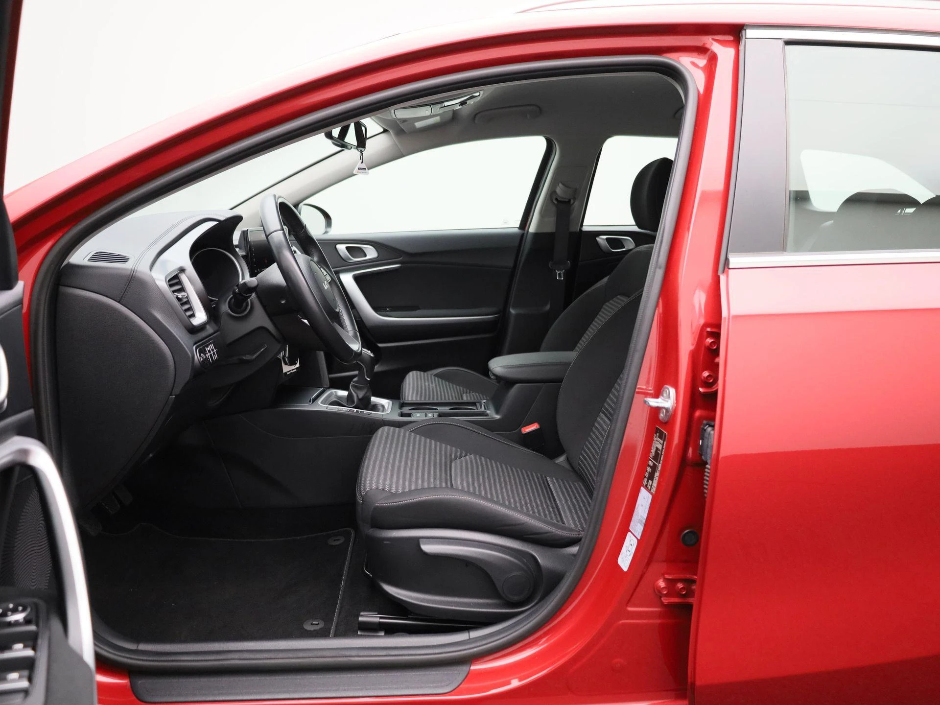 Kia-Ceed Sportswagon-image-8