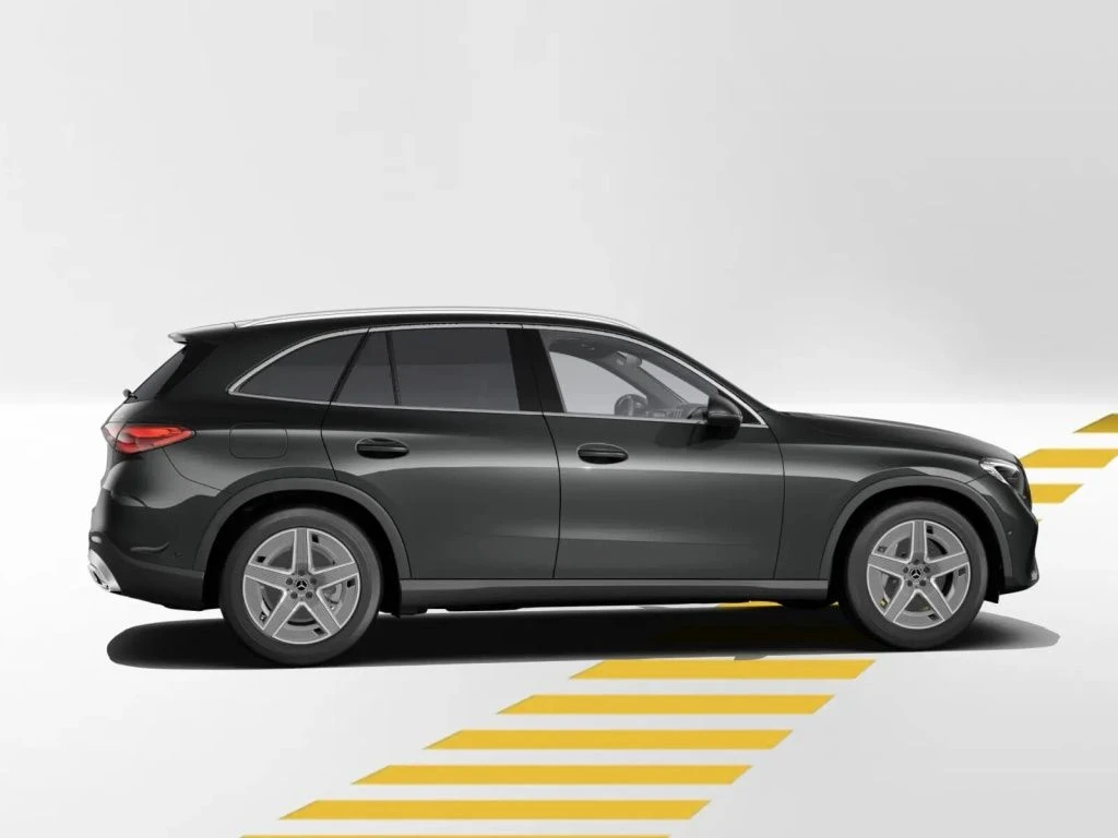 Mercedes-Benz-GLC 300 d-image-7
