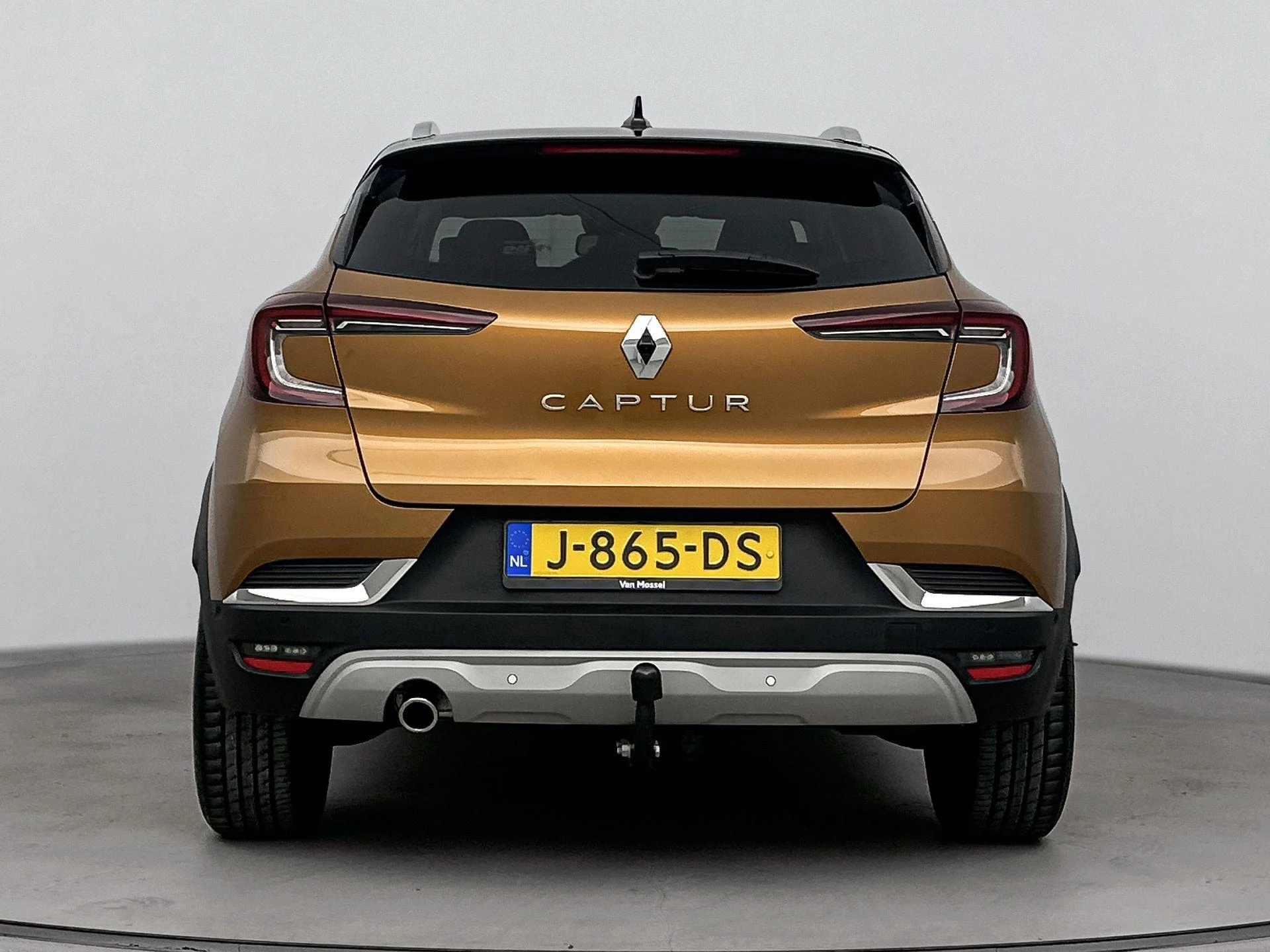 Renault-Captur-image-2