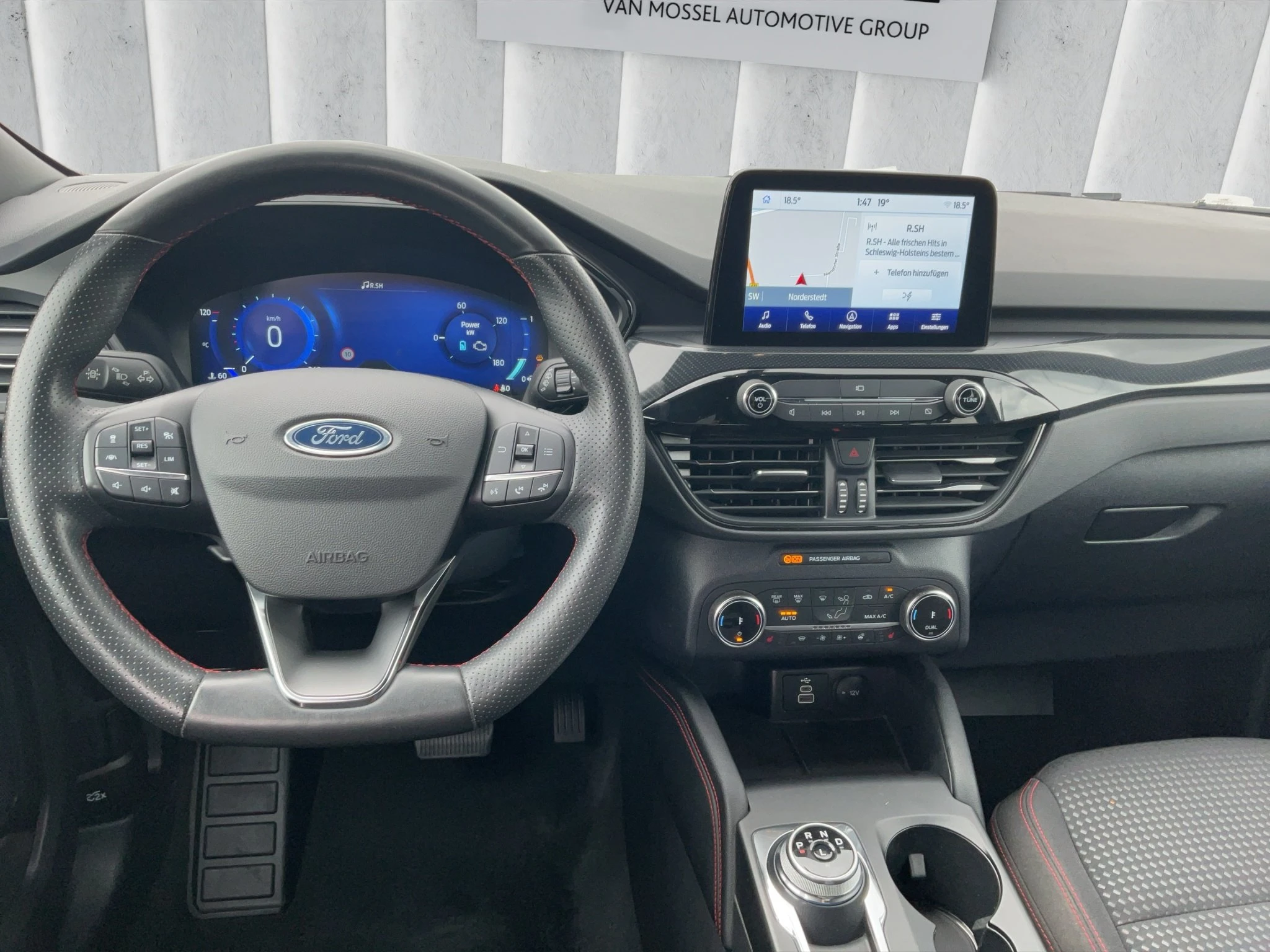 Ford-Kuga-image-11