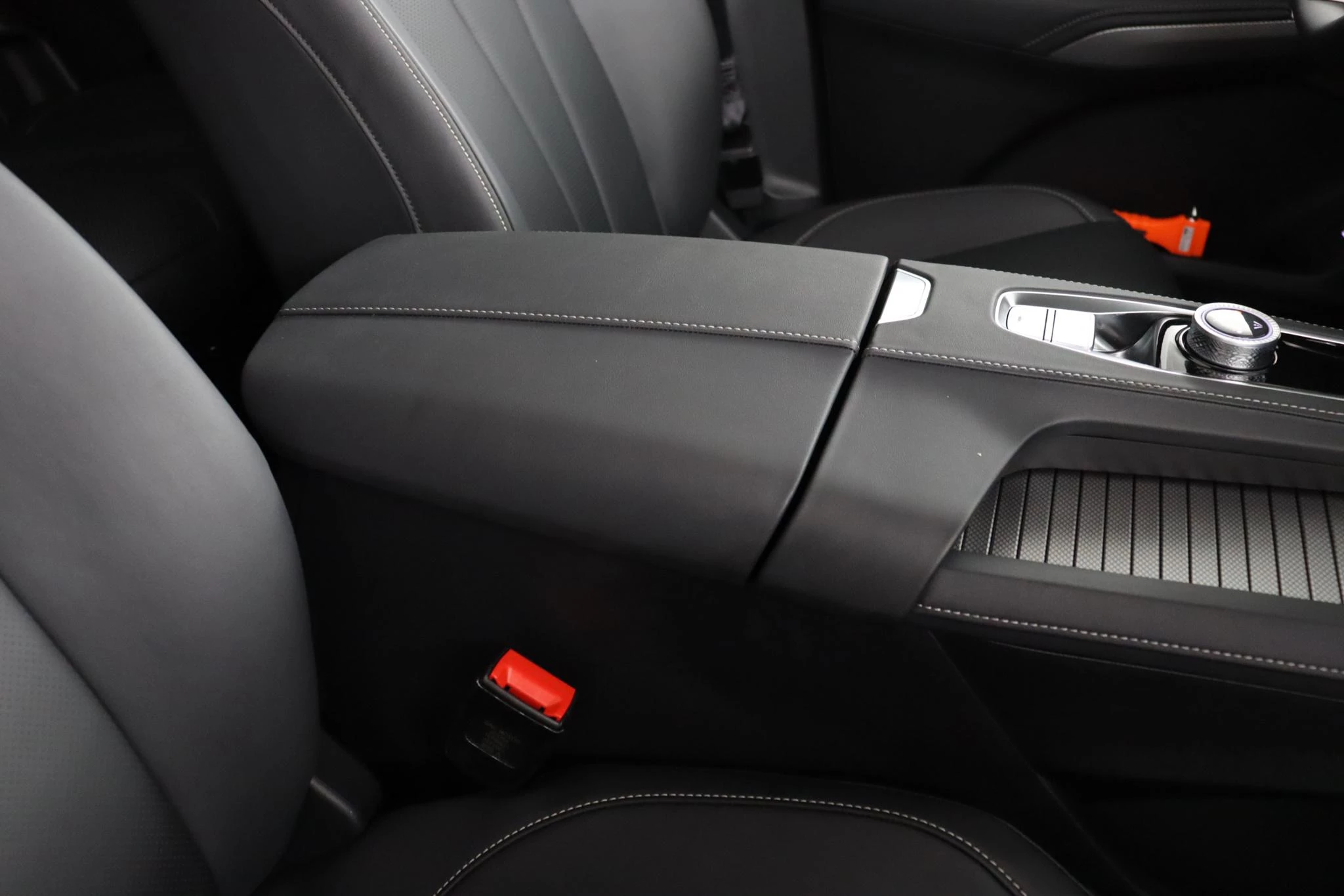 MG MGS9 1.5 Premium Plug-in Hybrid