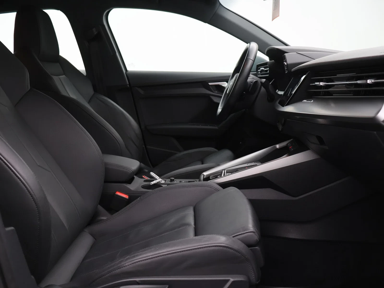 Audi A3 Sportback PHEV Audi A3 Sportback 40 TFSIe PHEV 204PK *AUTOMAAT*PDC*APP CONNECT*NAVI*FULL LED*LEDER*SPORTSEATS*DIGITAL COCKPIT*;;;