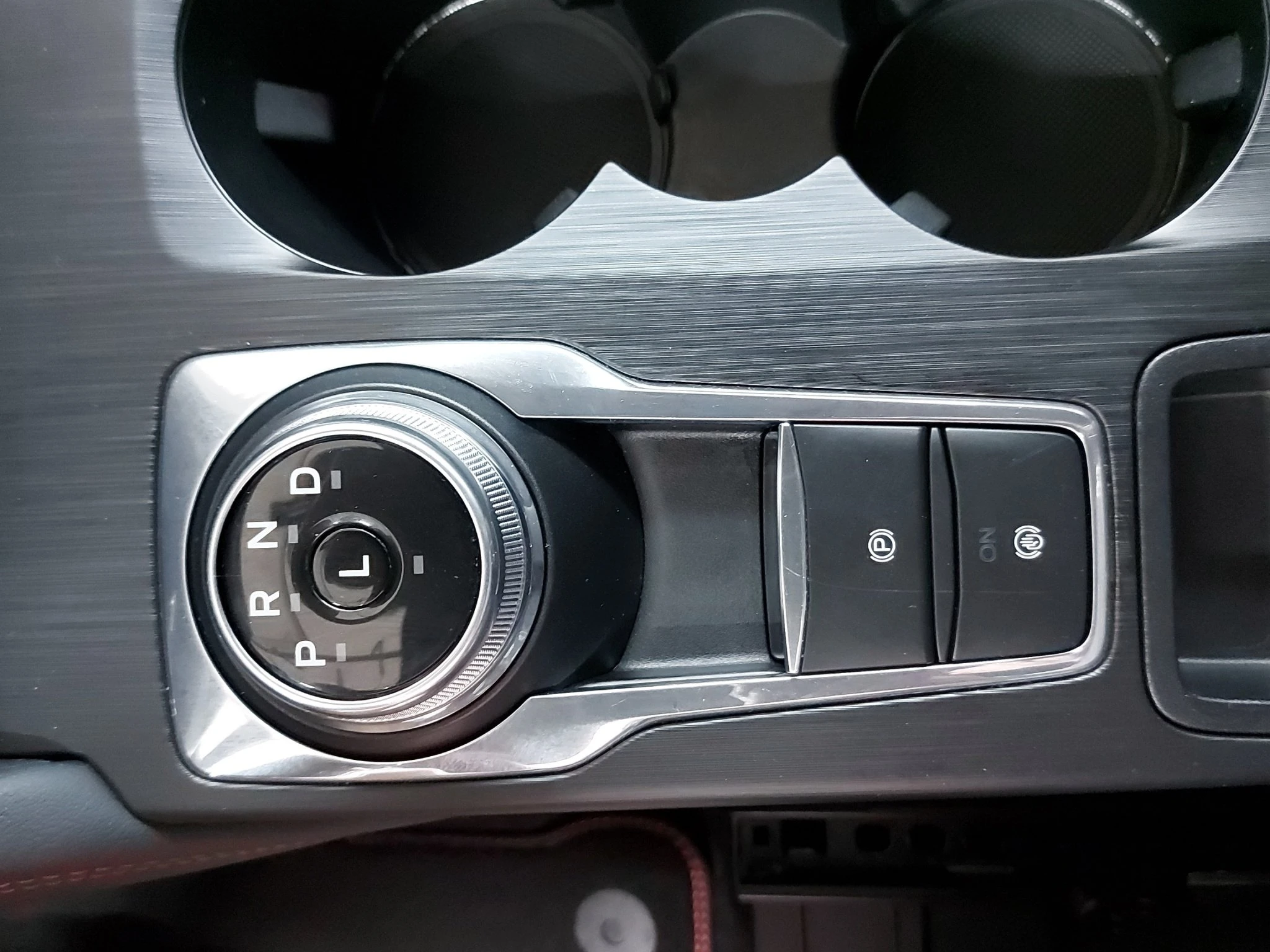 Ford-Kuga-image-19