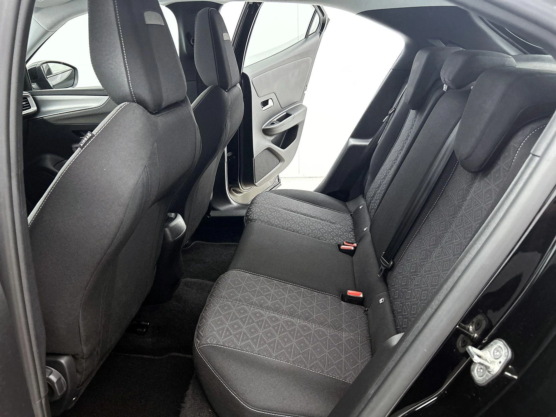 Opel-Mokka-image-25