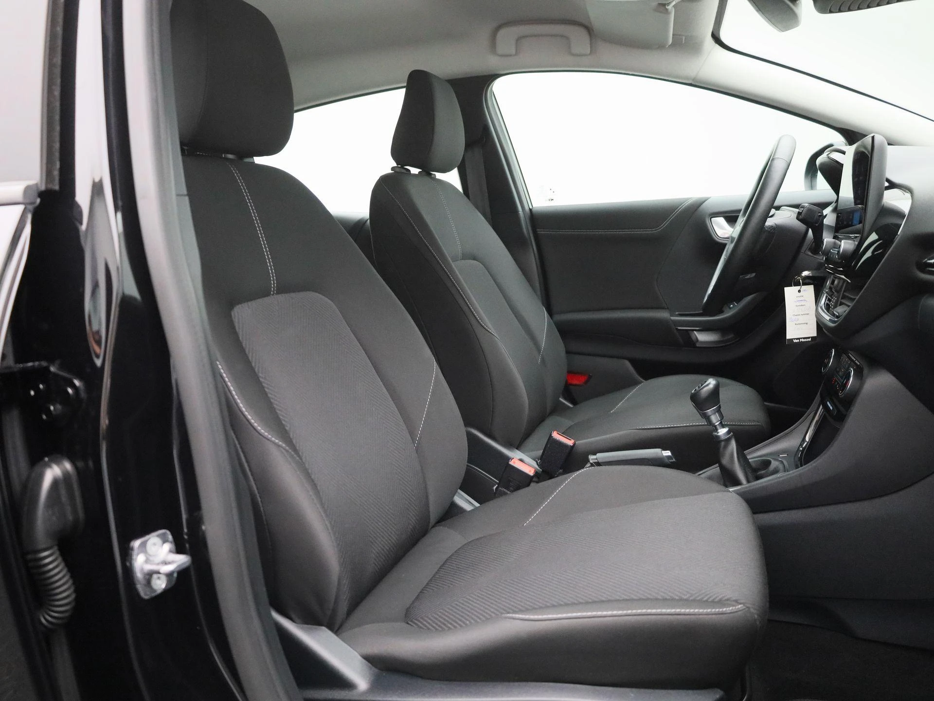 Ford-Puma-image-28