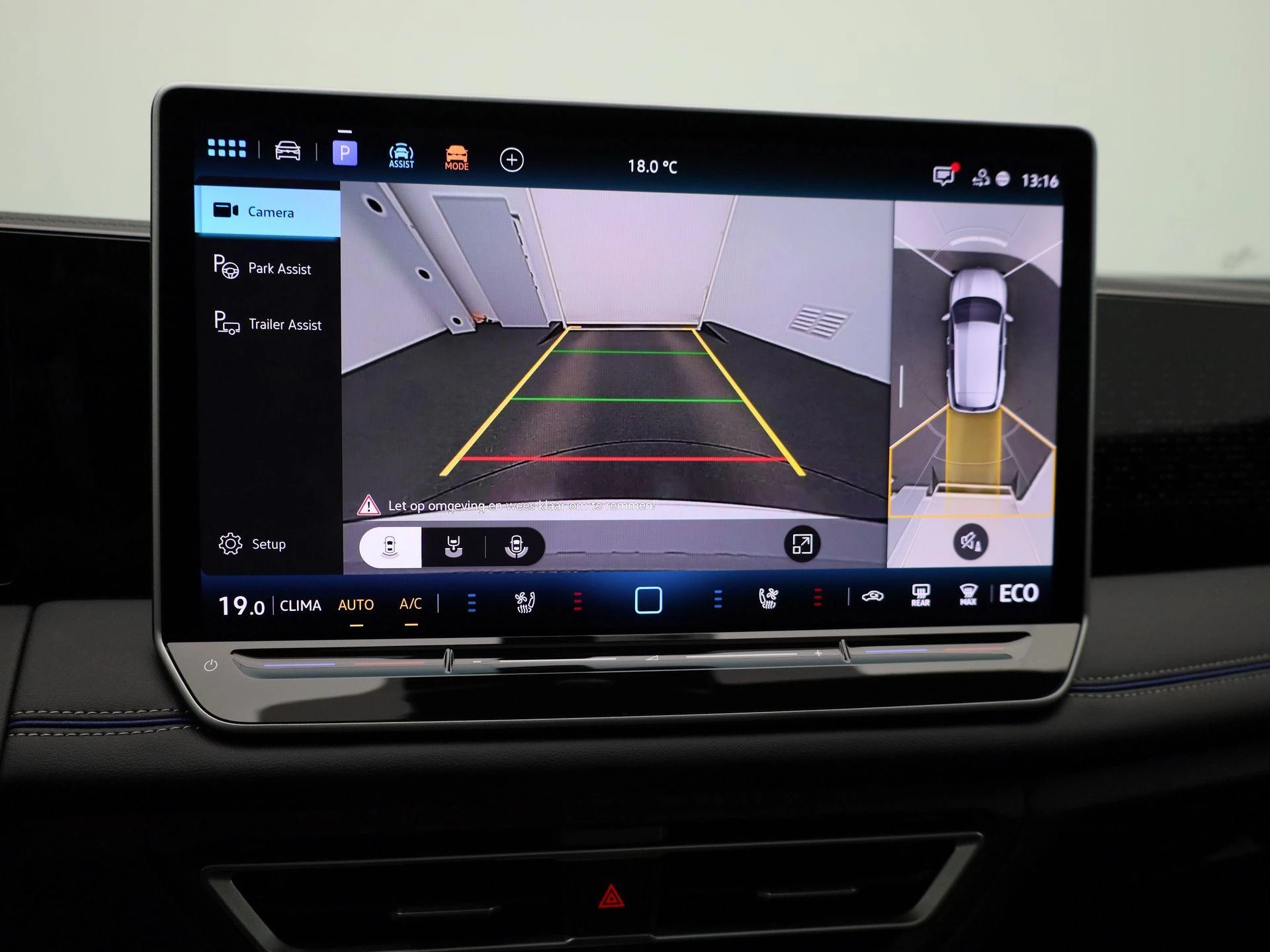 Volkswagen-Tiguan-image-29