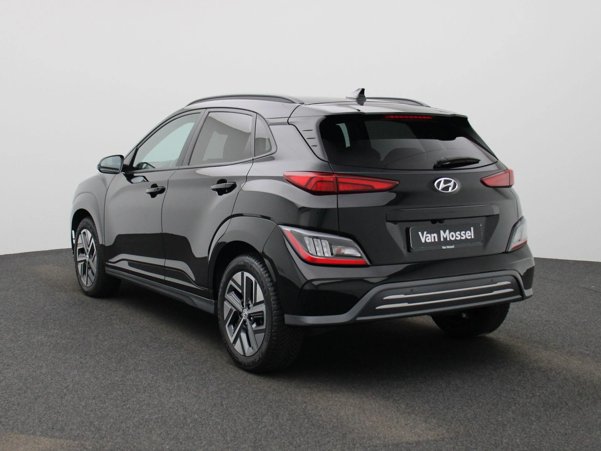 Hyundai-Kona-image-1