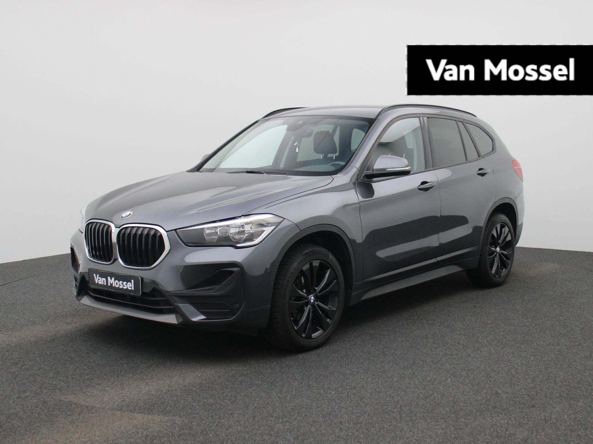 BMW-X1-image-0