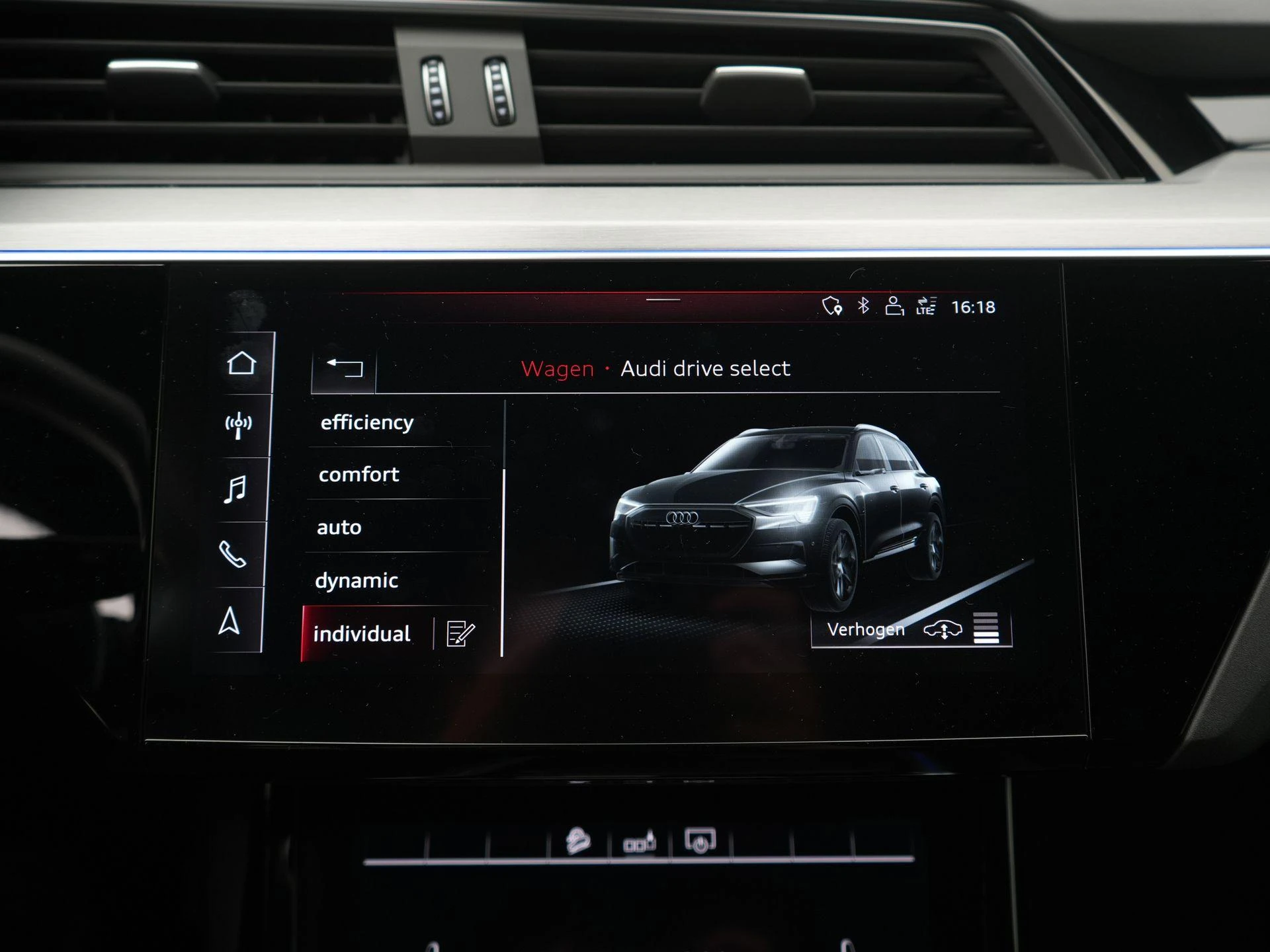 Audi-e-tron-image-17