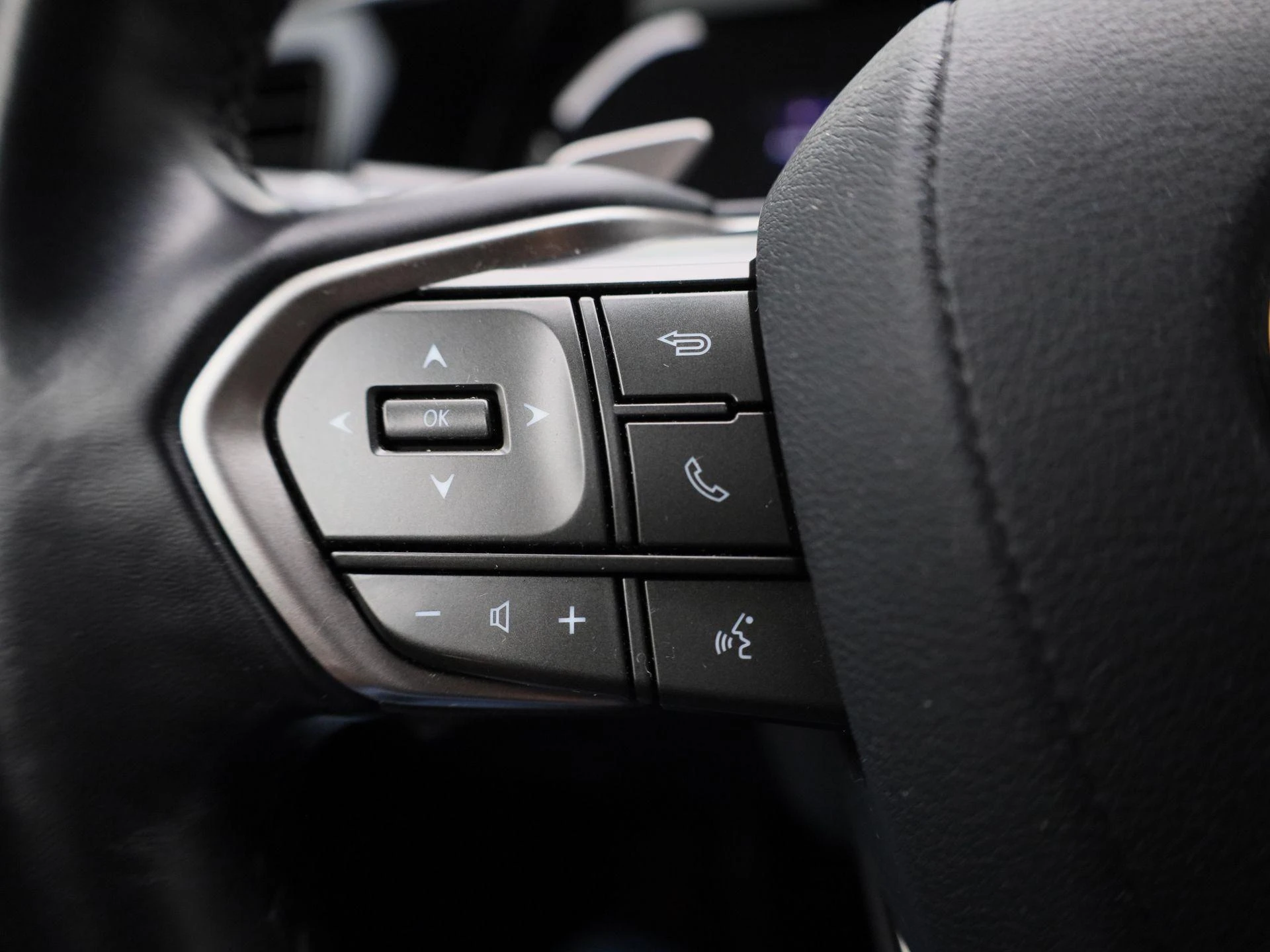 Lexus-NX-image-19