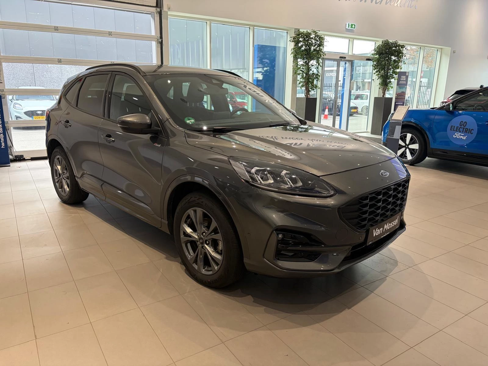 Ford-Kuga-image-8