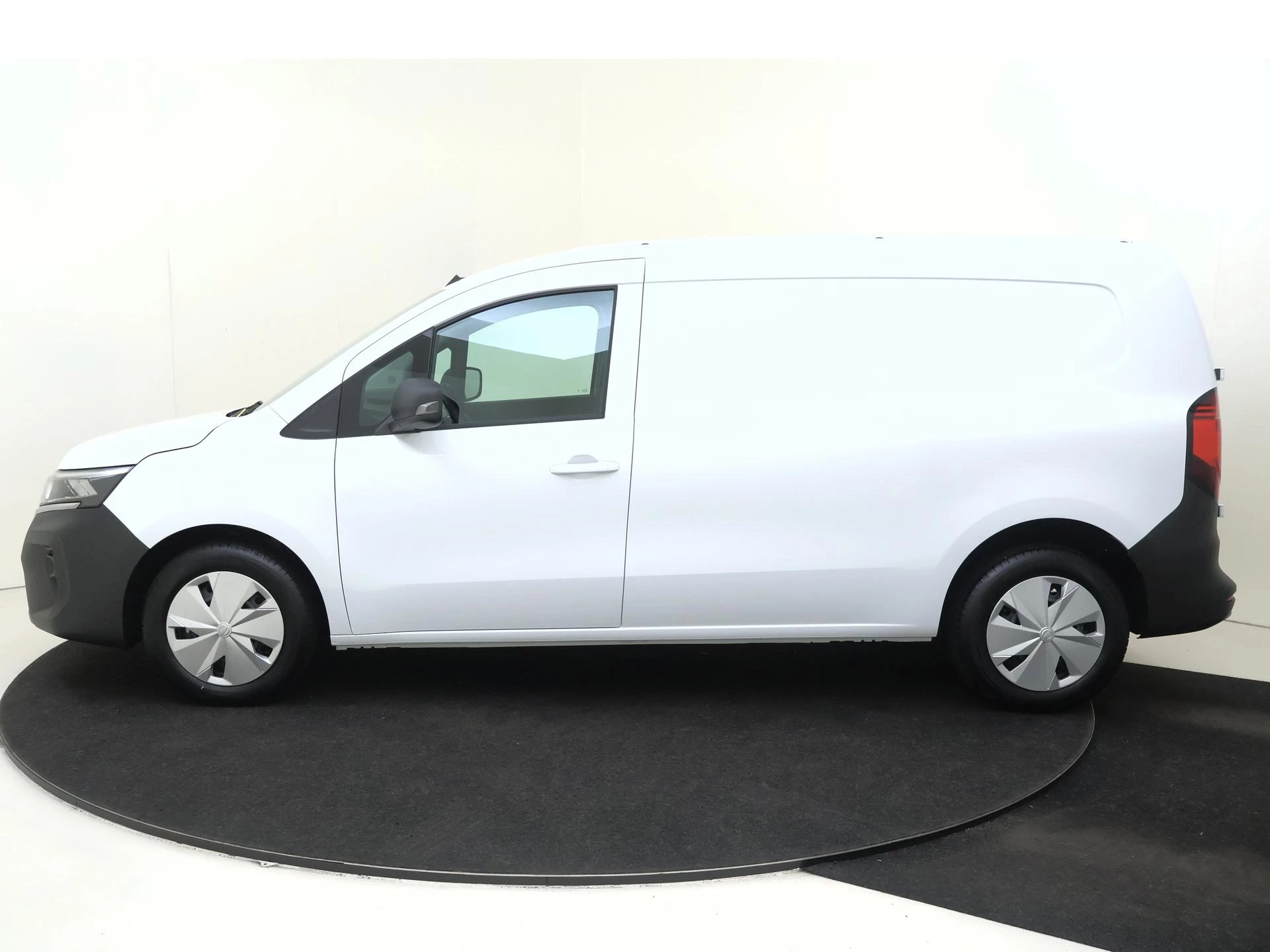 Nissan-Townstar-image-7