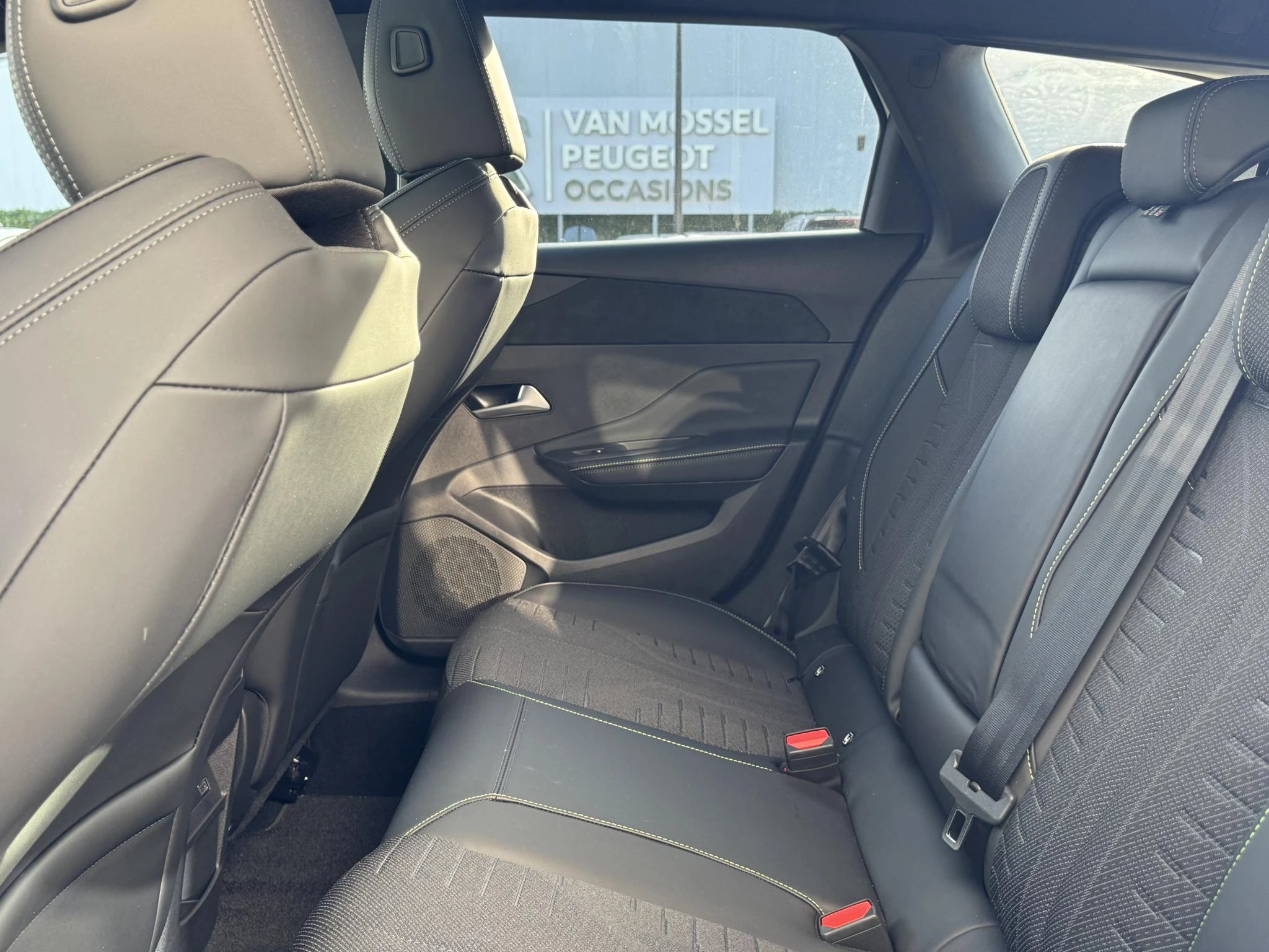 Peugeot-308-image-27