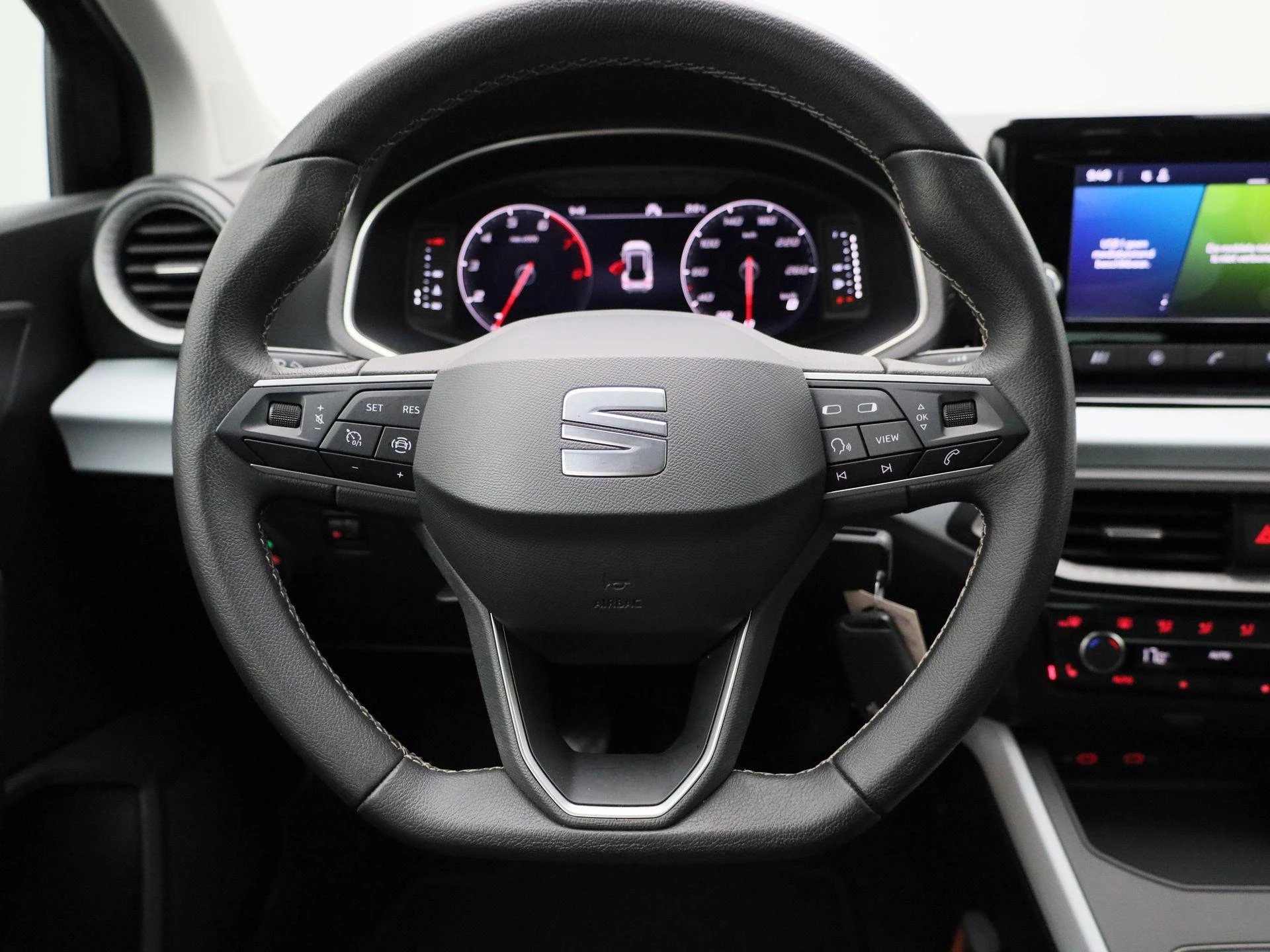 SEAT Arona 1.0 TSI Style Business Connect