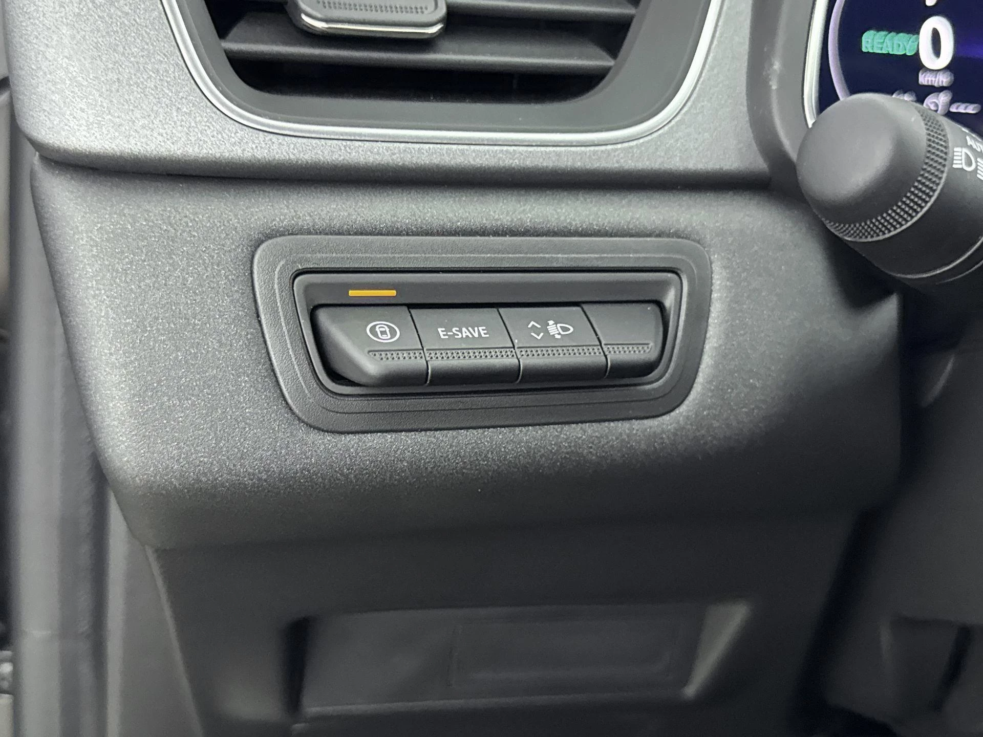 Renault-Captur-image-21