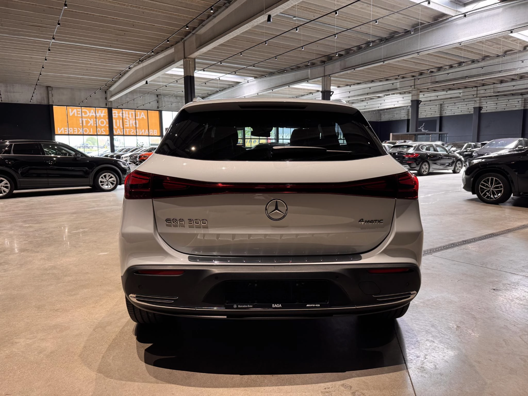 Mercedes-Benz-EQA-image-5