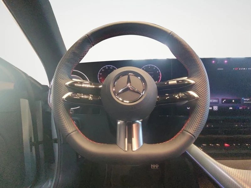 Mercedes-Benz CLA 200 AMG NIGHT PANO WINTER-PAK MULTIBEAM 19-Z AMG Line