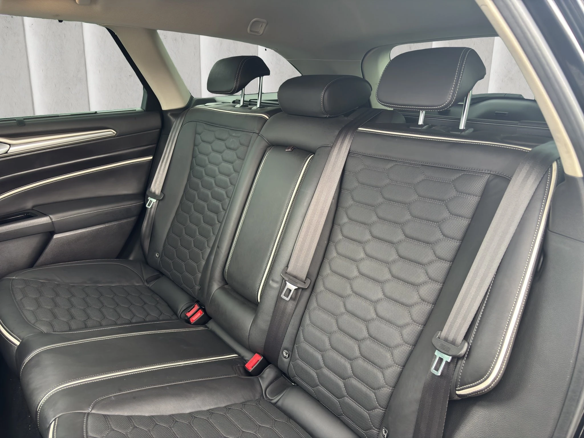 Ford-Mondeo-image-8