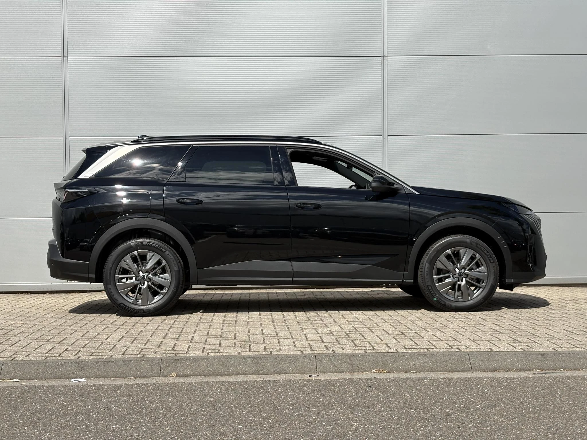Peugeot-5008-image-6