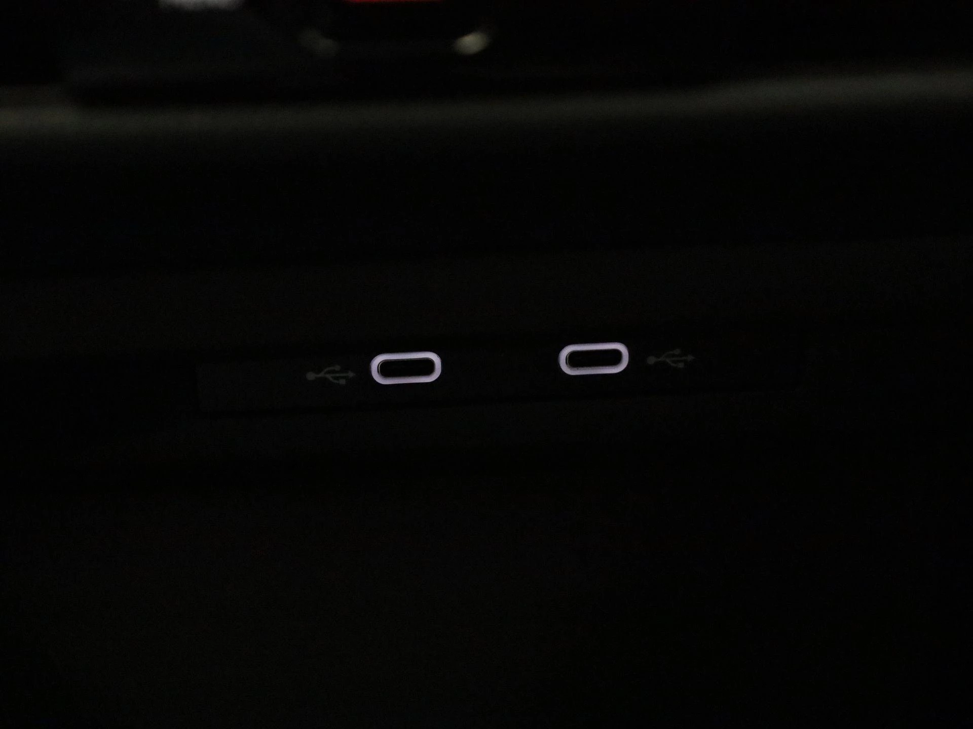 Volkswagen-Golf-image-22