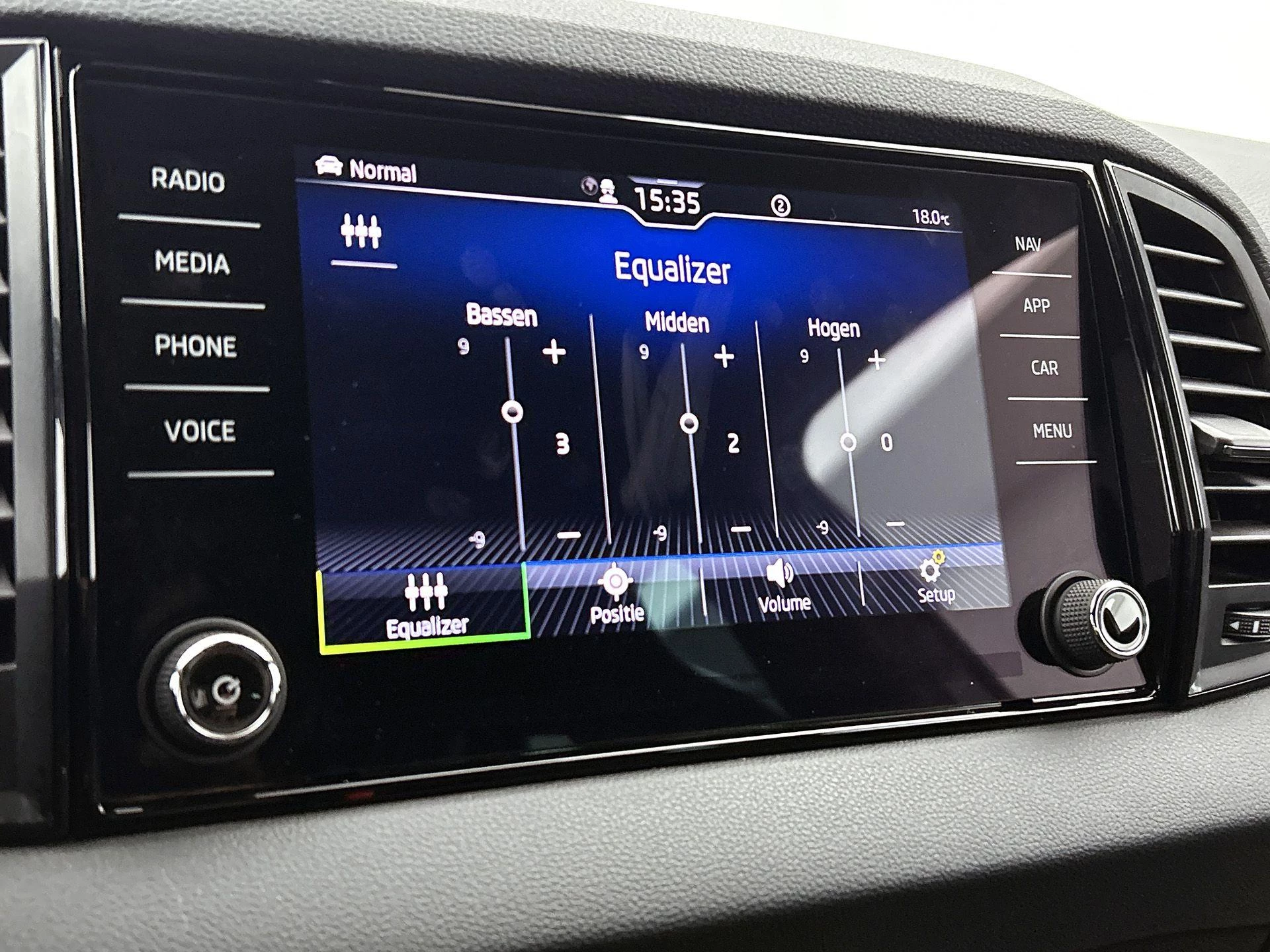 Škoda-Karoq-image-13