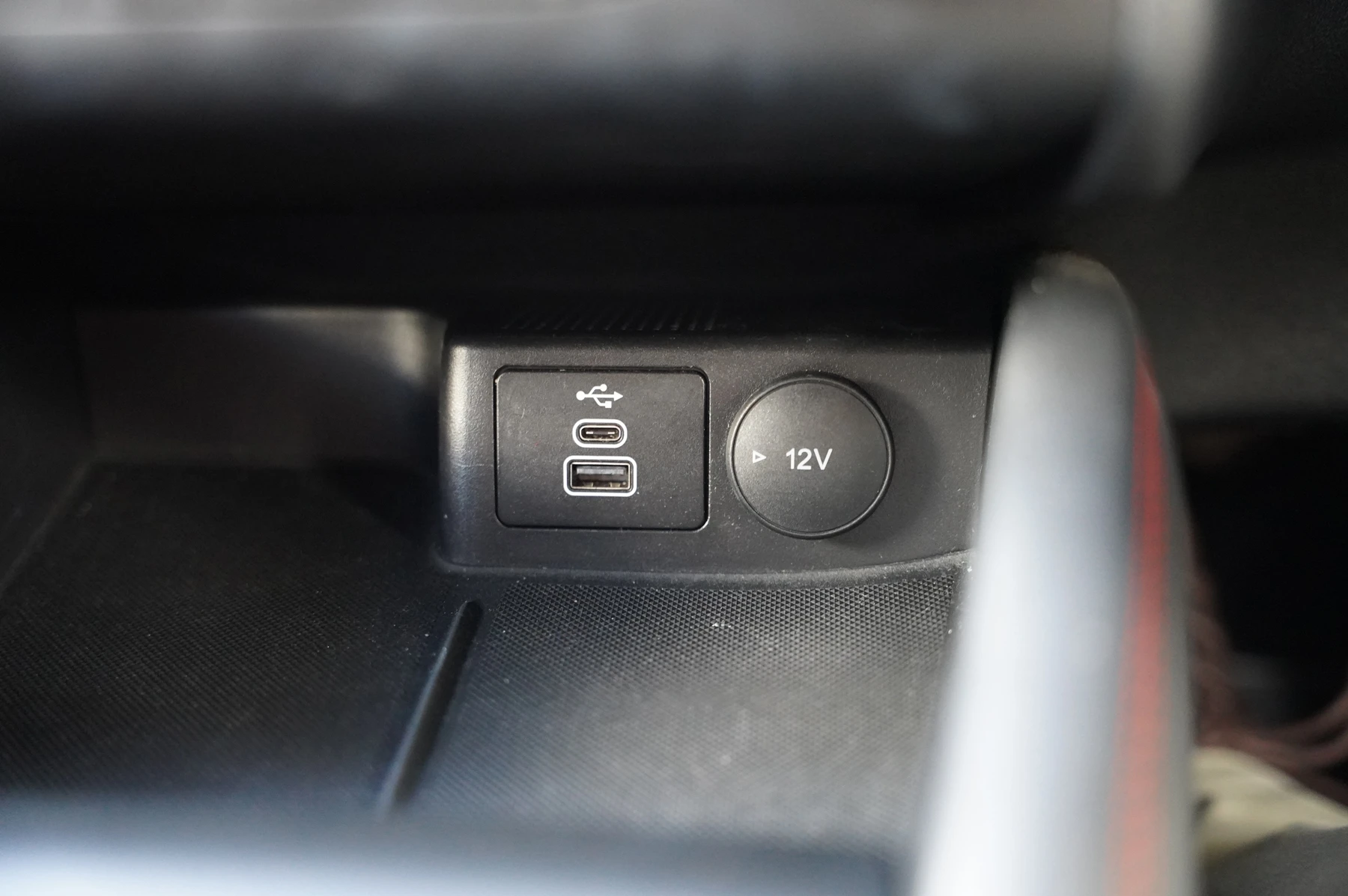 Ford-Kuga-image-23