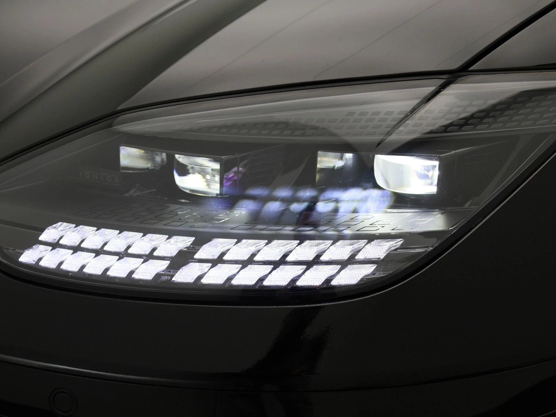 Hyundai IONIQ 6 77,4 kWh Core Plus