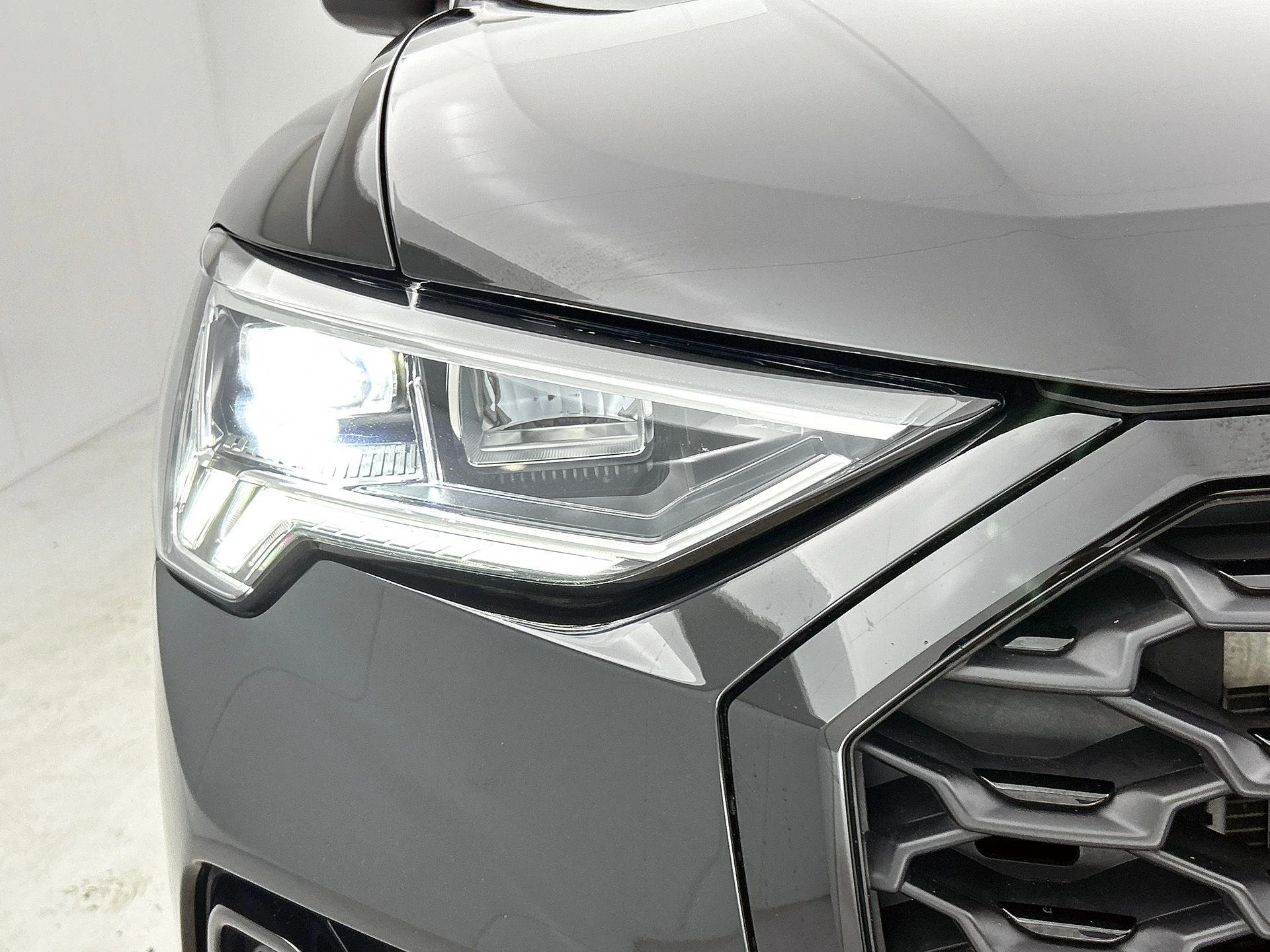Audi-Q3-image-13