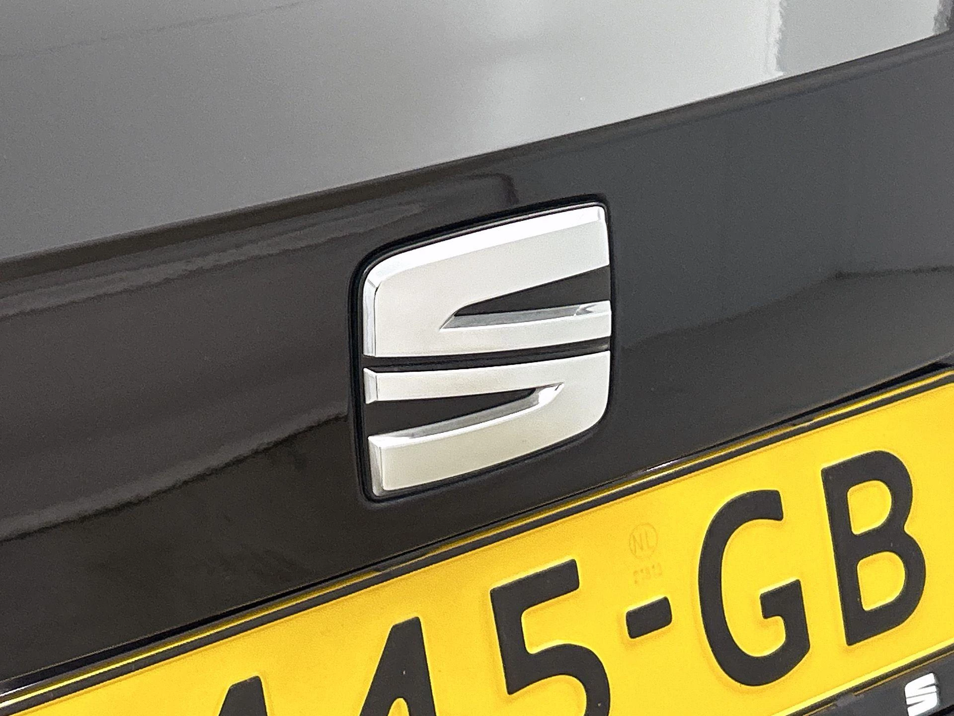 SEAT Arona 1.0 TSI FR Business Intense