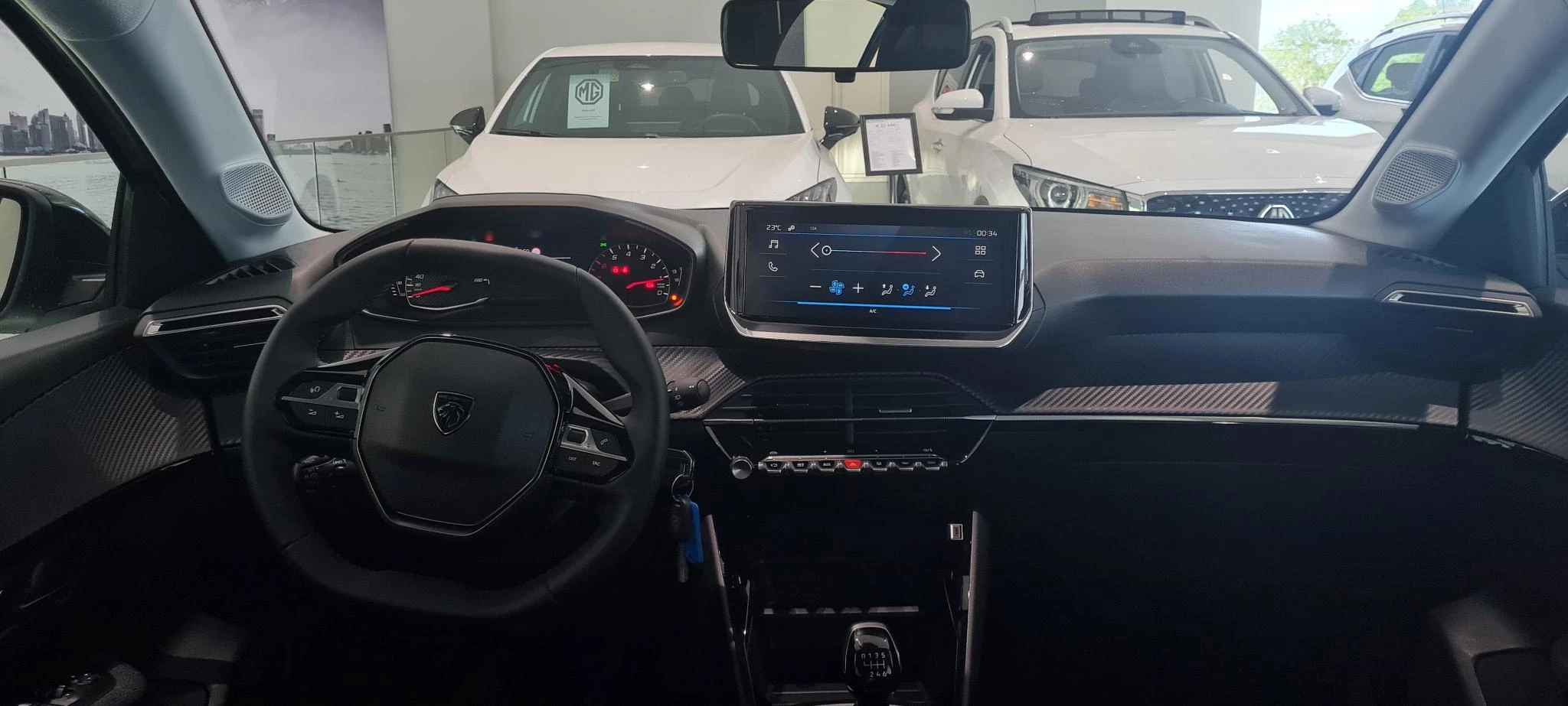 Peugeot-208-image-13