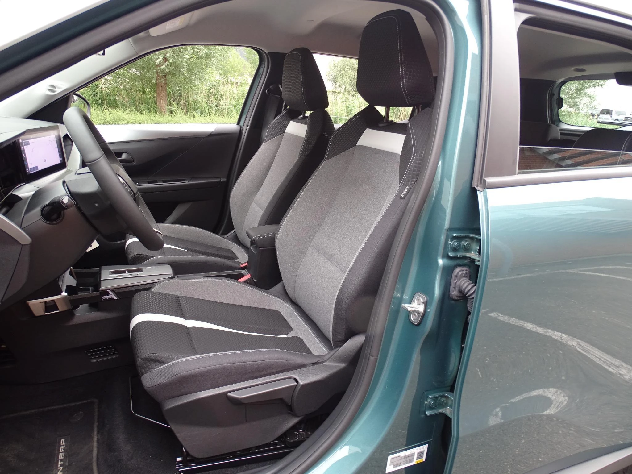 Opel Frontera 1.2 Turbo MHEV 107kW Edition eDCT