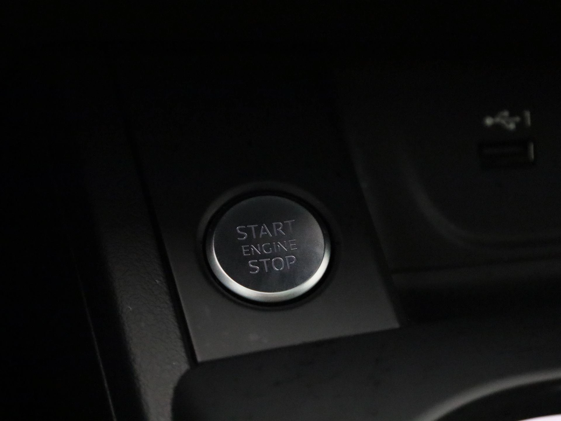 Audi-A4-image-22