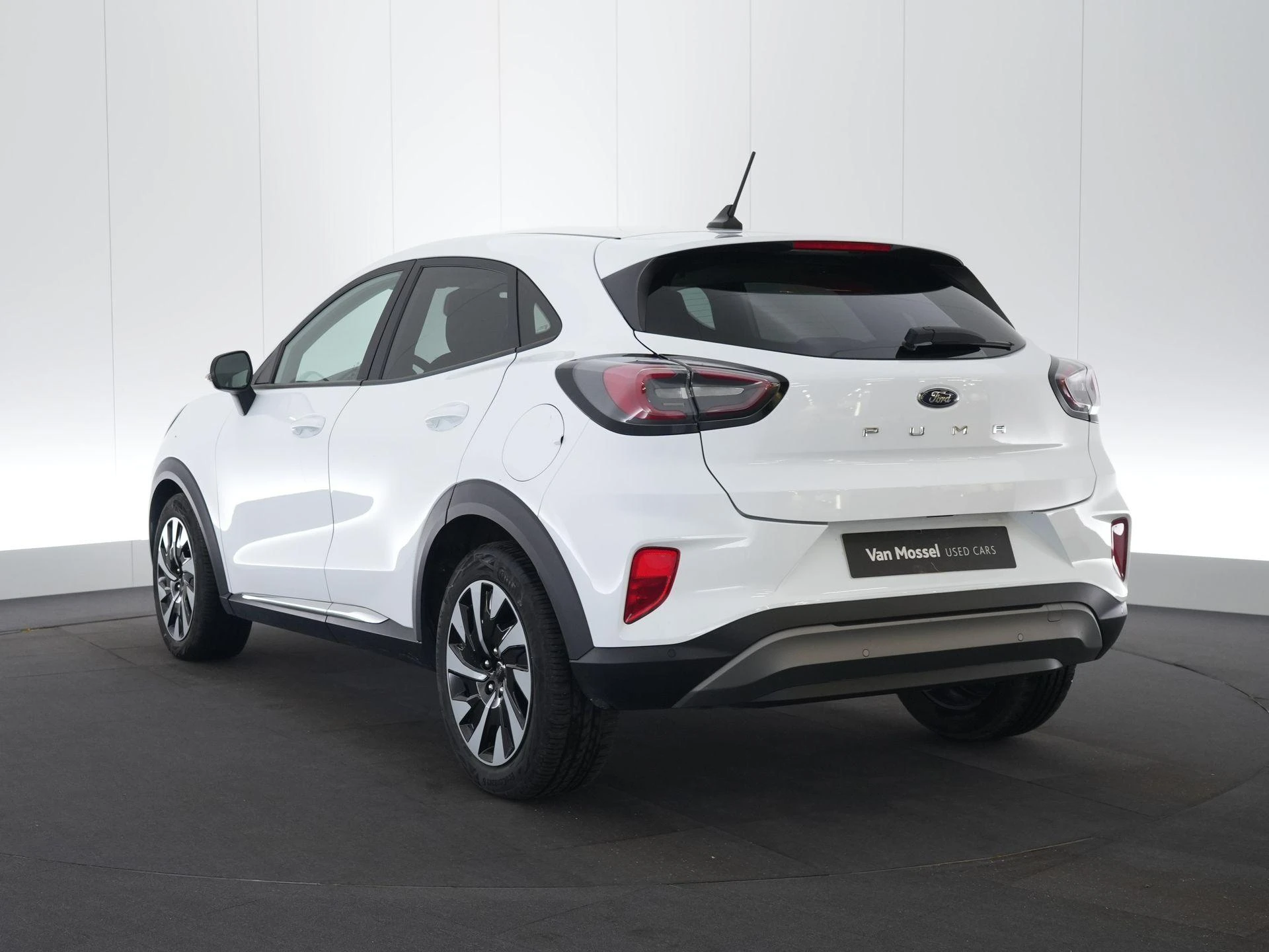 Ford-Puma-image-1